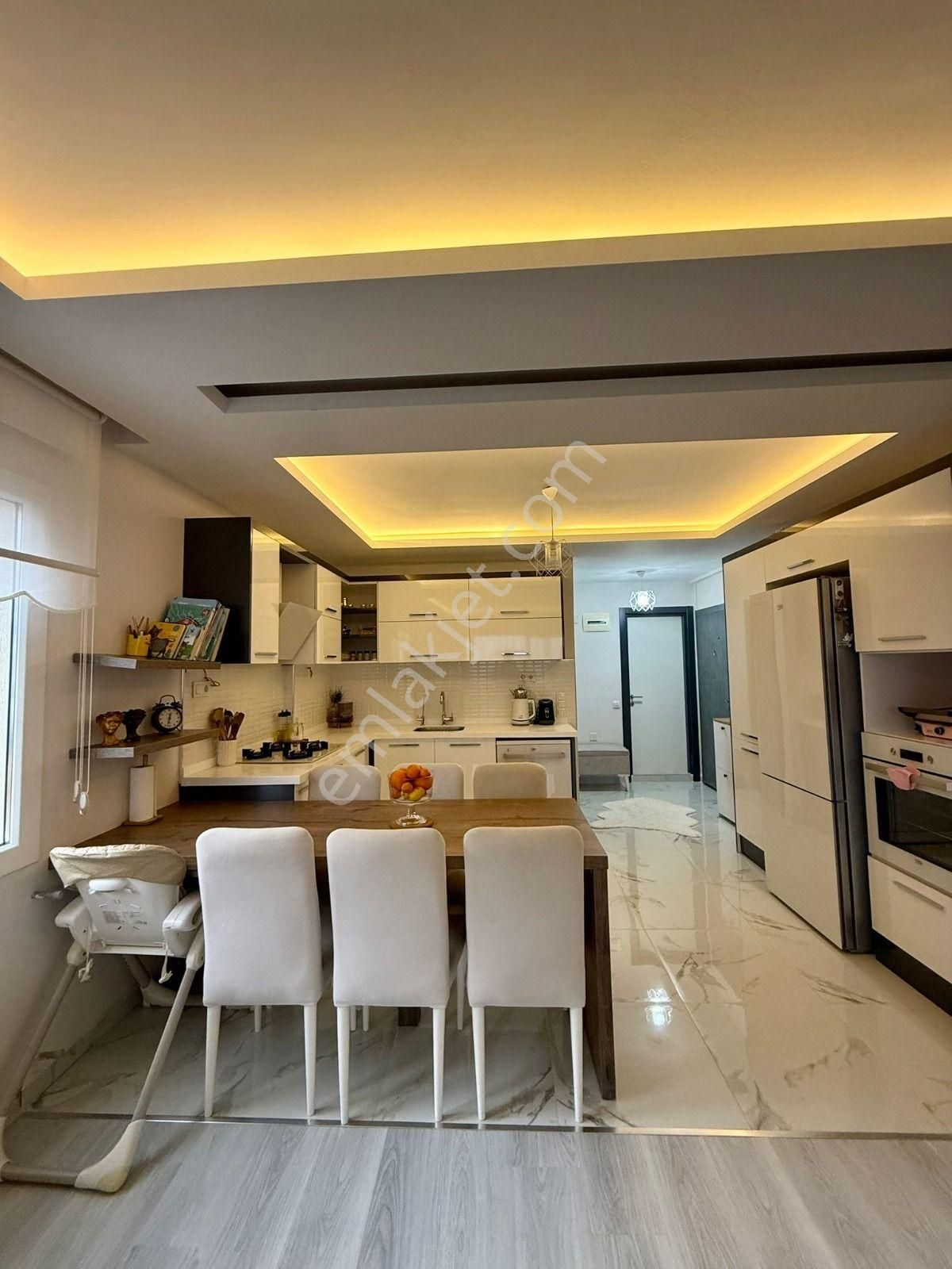 Değirmendere Mah De Havuzlu Site İçi Emsalsiz Genişlikte Satılık 1+1 Daire !! - Görsel 9