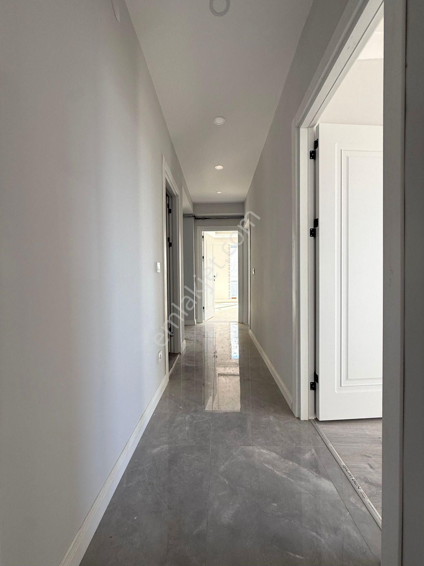 Silivri Yeni Mahallede Site İçinde 3+1 Satılık Sıfır Daire - Görsel 16