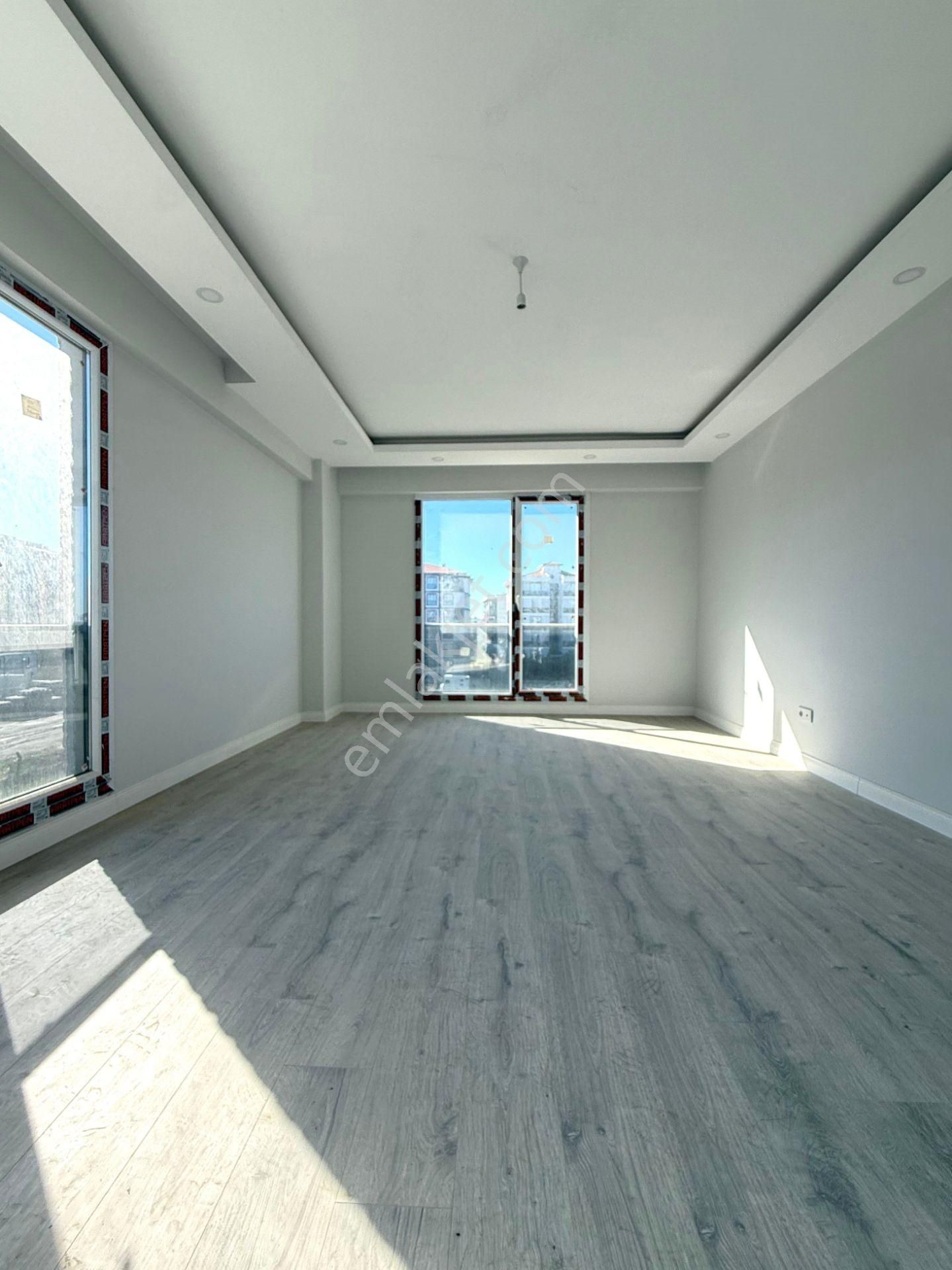 Silivri Yeni Mahallede Site İçinde 3+1 Satılık Sıfır Daire - Görsel 10