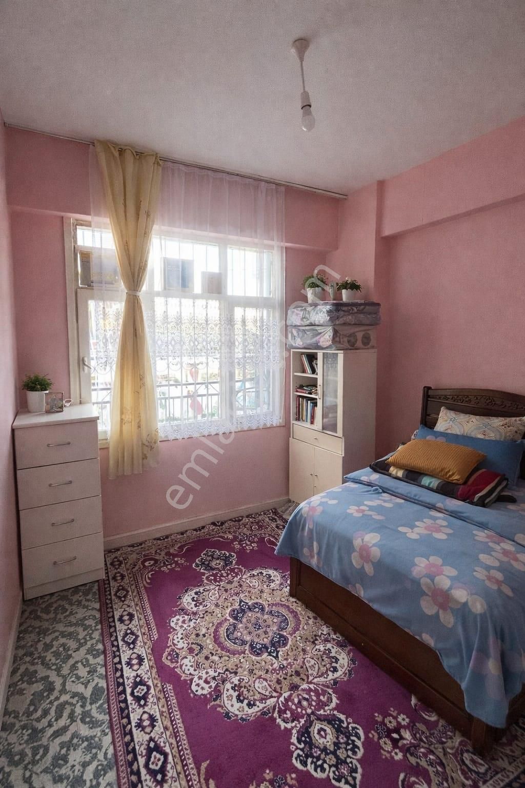 Konak Zeytinlik Mahallesinde 2+1 Kiralık Daire - Görsel 4
