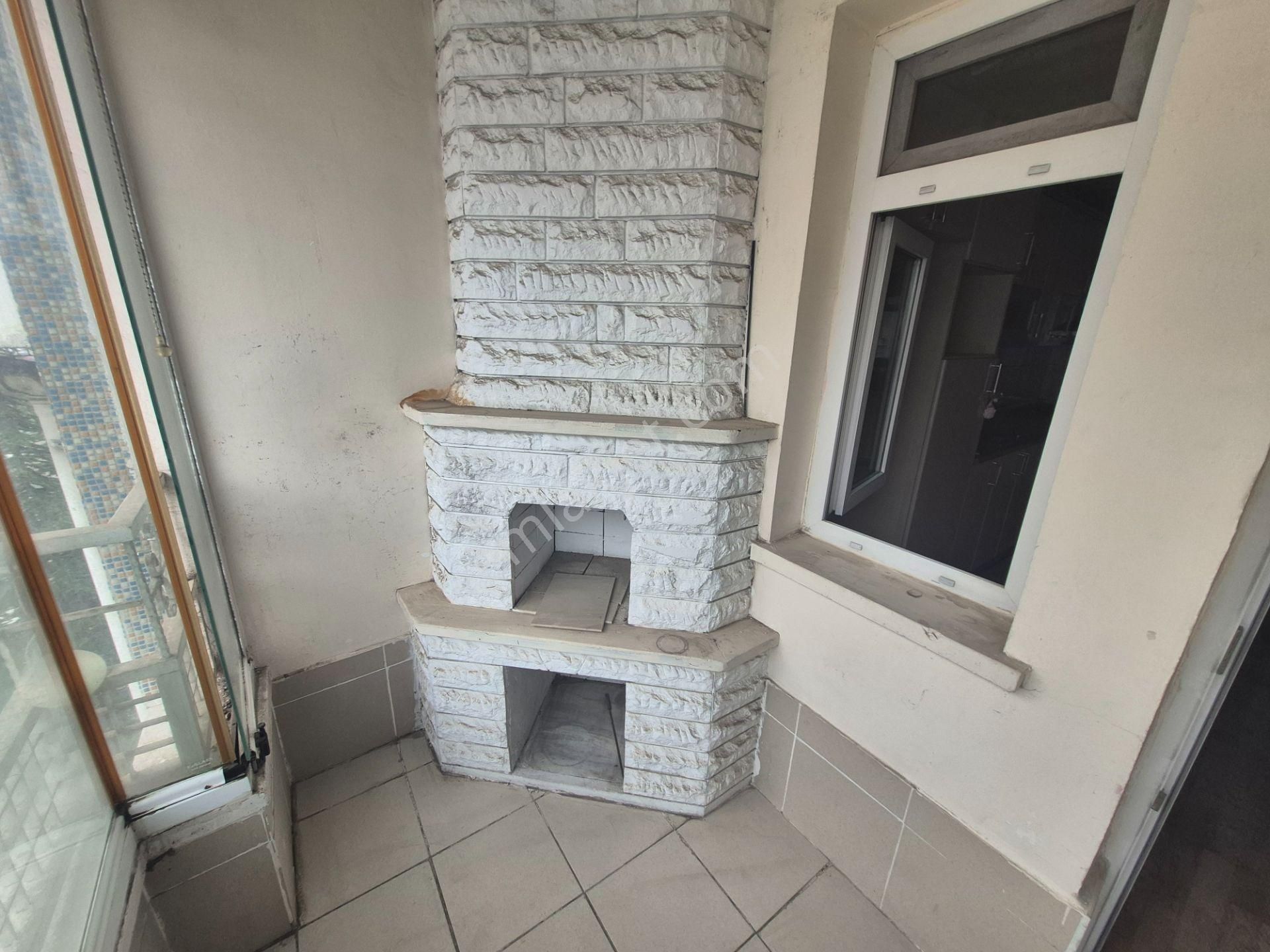 Yenimahalle'de 6+1, 250m² Çatı Dubleksi, Jakuzili, Teraslı - Görsel 9