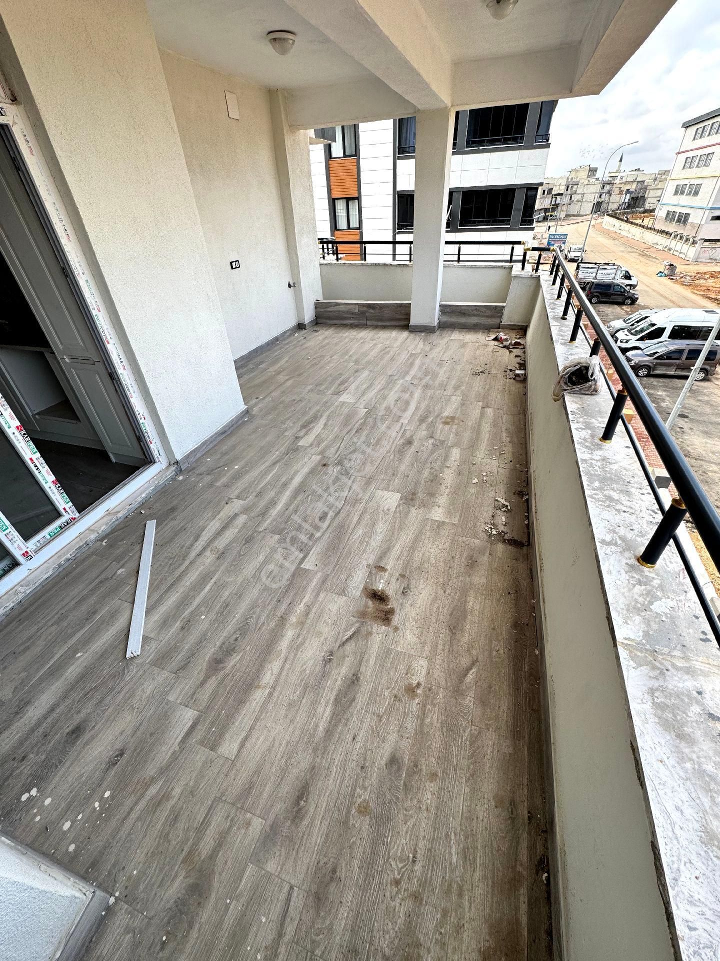 Malazgirt Mah Satılık 2+1göbek Kat Kat Bahçeli Daire - Görsel 15