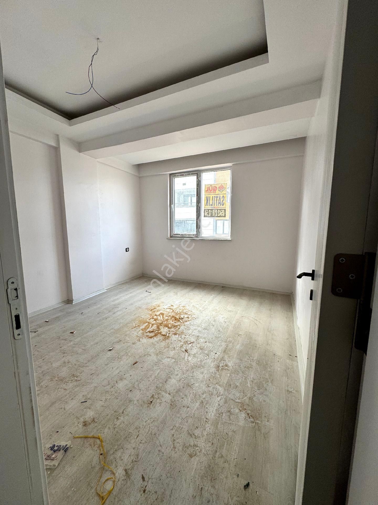 Malazgirt Mah Satılık 2+1göbek Kat Kat Bahçeli Daire - Görsel 6