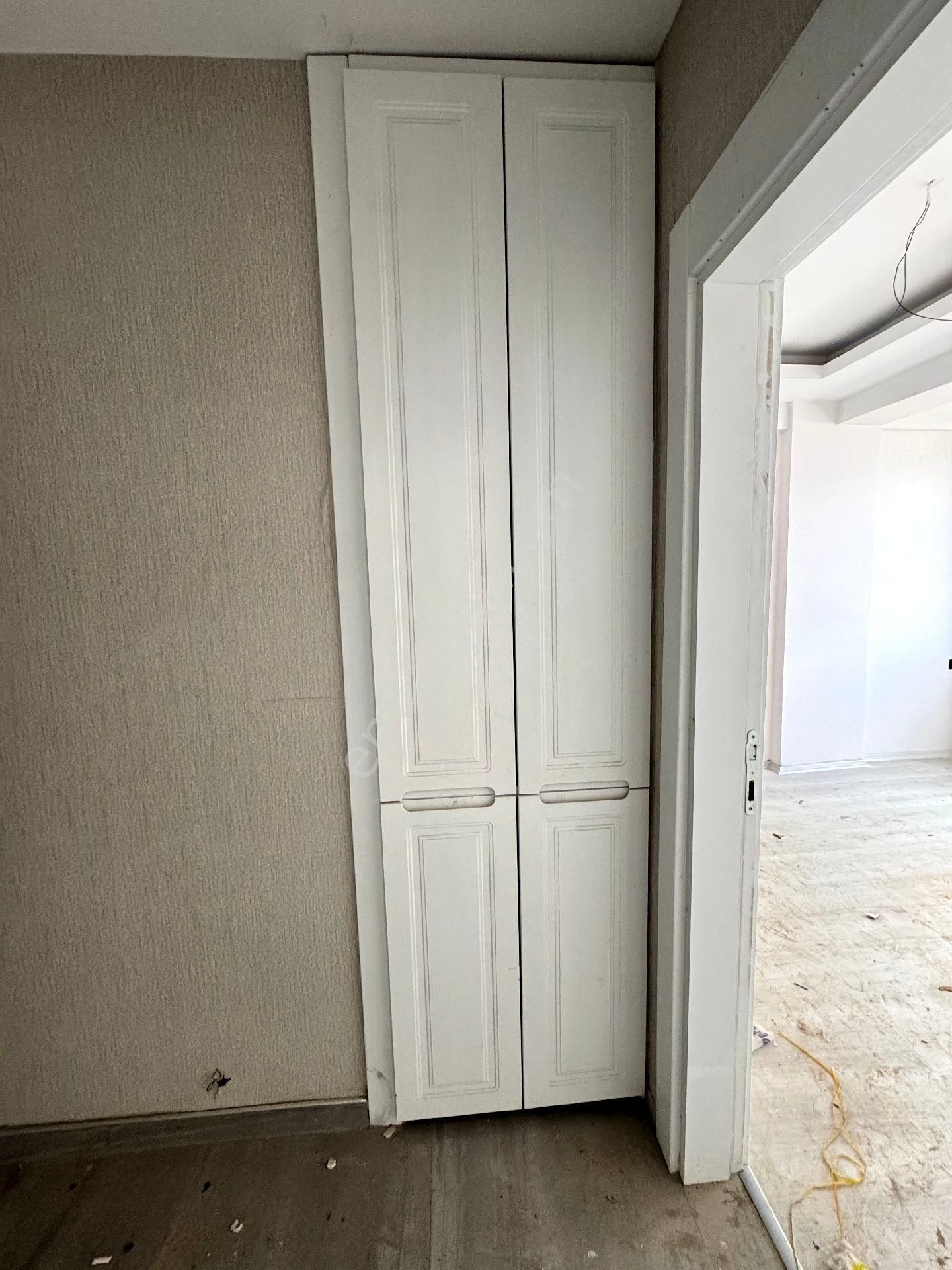 Malazgirt Mah Satılık 2+1göbek Kat Kat Bahçeli Daire - Görsel 2