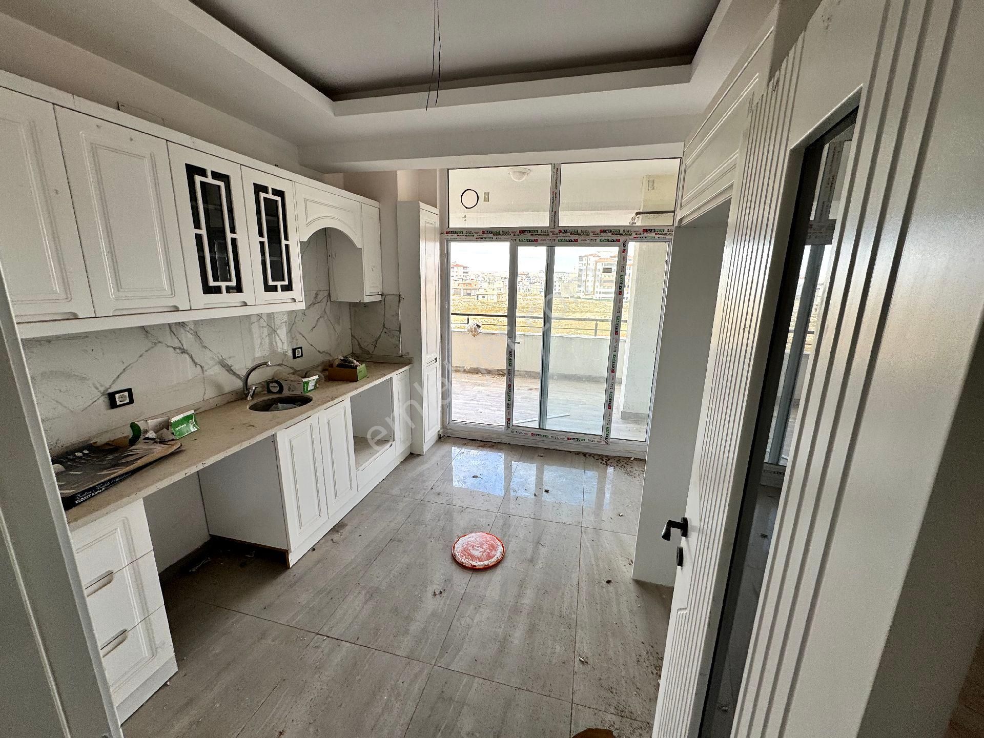 Malazgirt Mah Satılık 2+1göbek Kat Kat Bahçeli Daire - Görsel 9