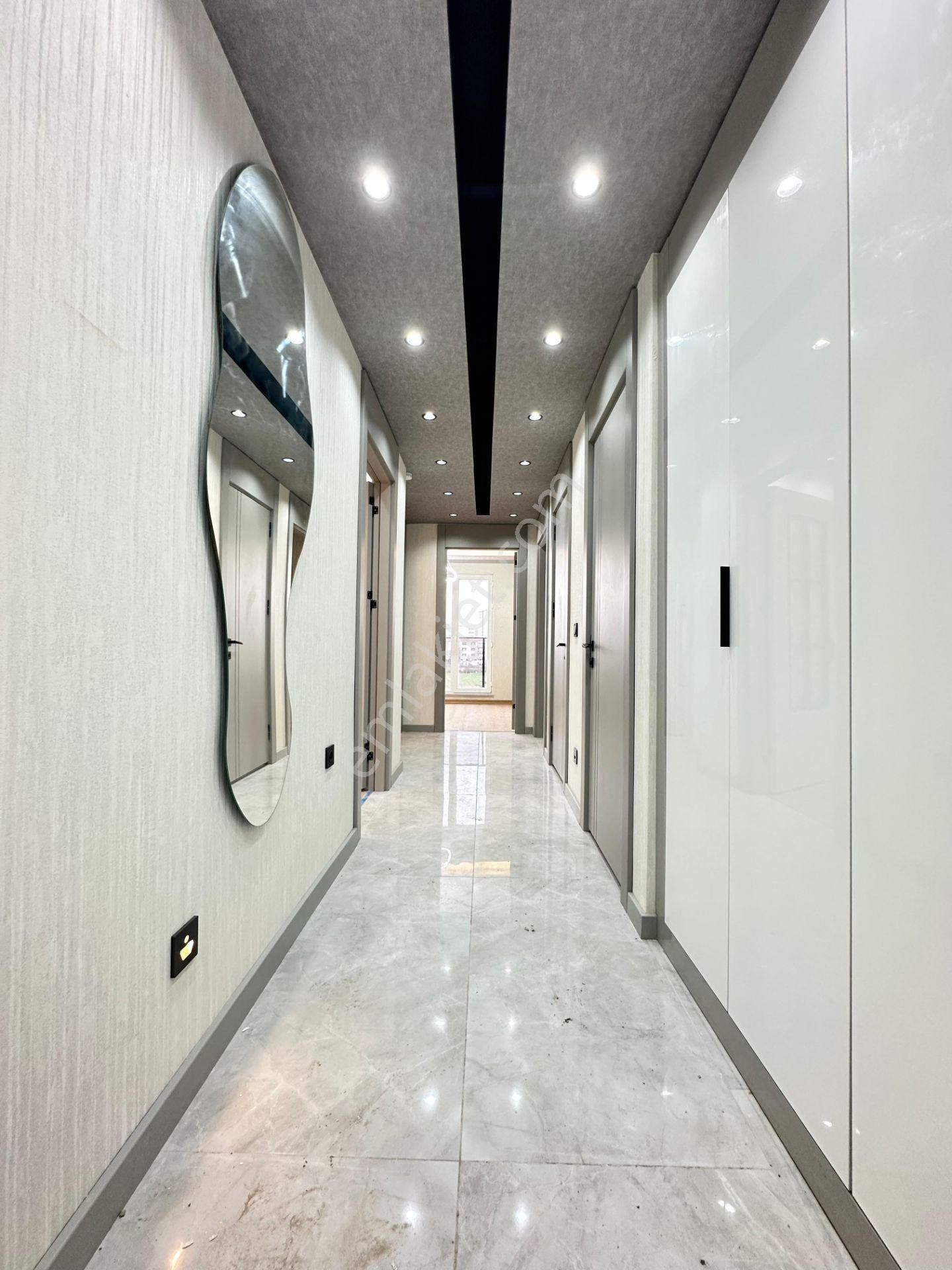 Pursaklar Mehmet Zengin Emlak'tan Asansörlü Sıfır Ç.banyolu 3.kat 2+1 Ful Yapılı Daire - Görsel 32