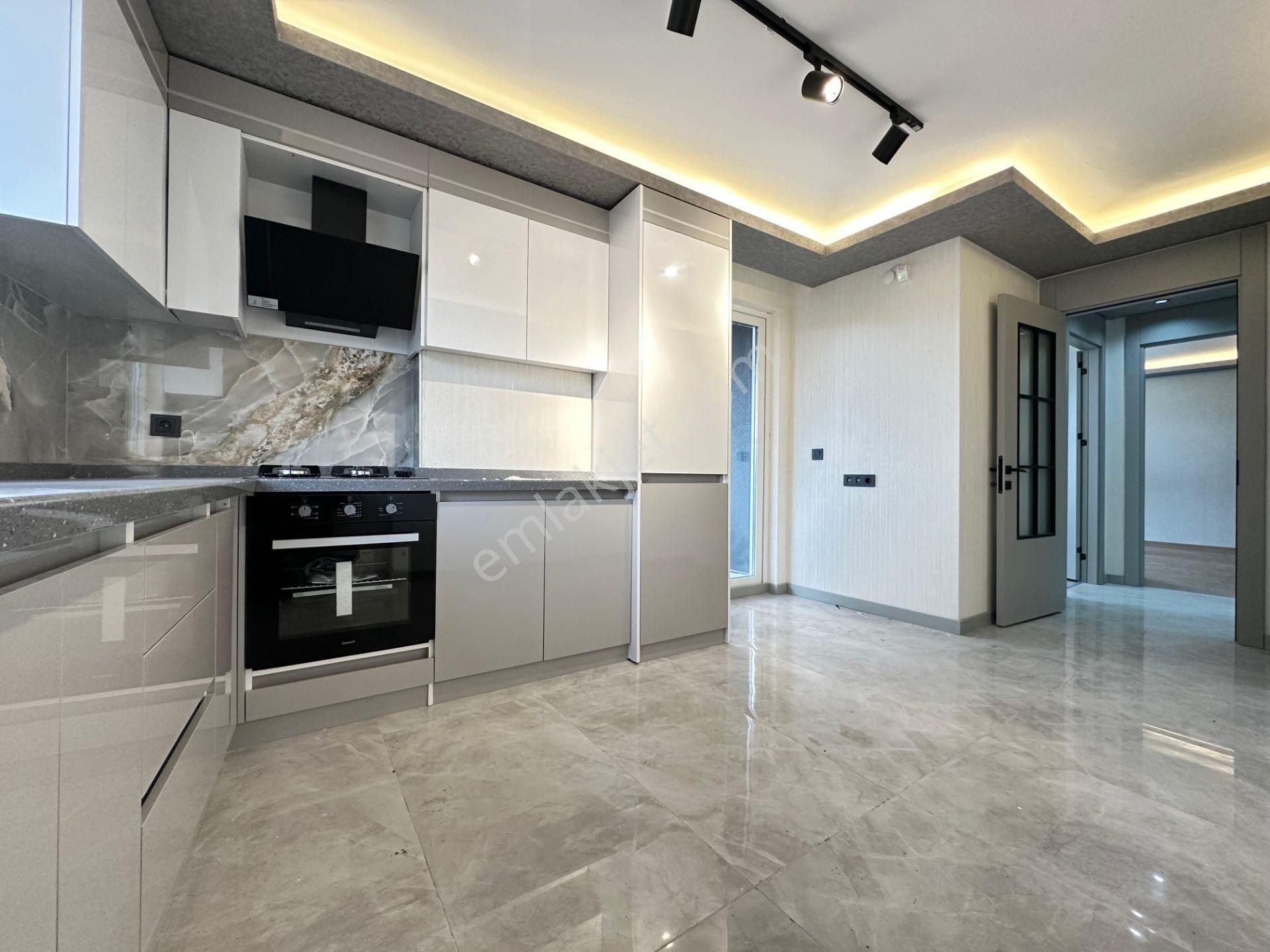 Pursaklar Mehmet Zengin Emlak'tan Asansörlü Sıfır Ç.banyolu 3.kat 2+1 Ful Yapılı Daire - Görsel 8