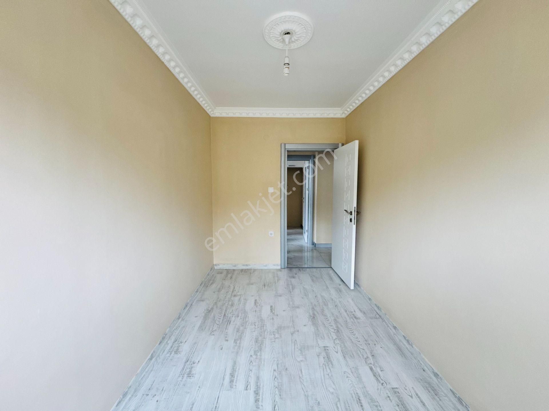 Güven'den Kapaklı'da Cadde Üstü,ebv.banyolu,teraslı 2+1 Daire - Görsel 24