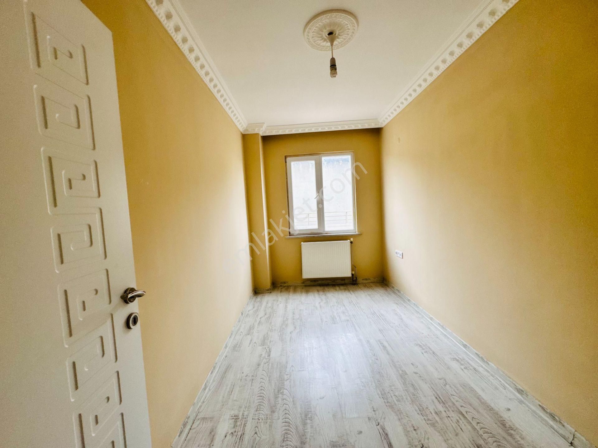 Güven'den Kapaklı'da Cadde Üstü,ebv.banyolu,teraslı 2+1 Daire - Görsel 22