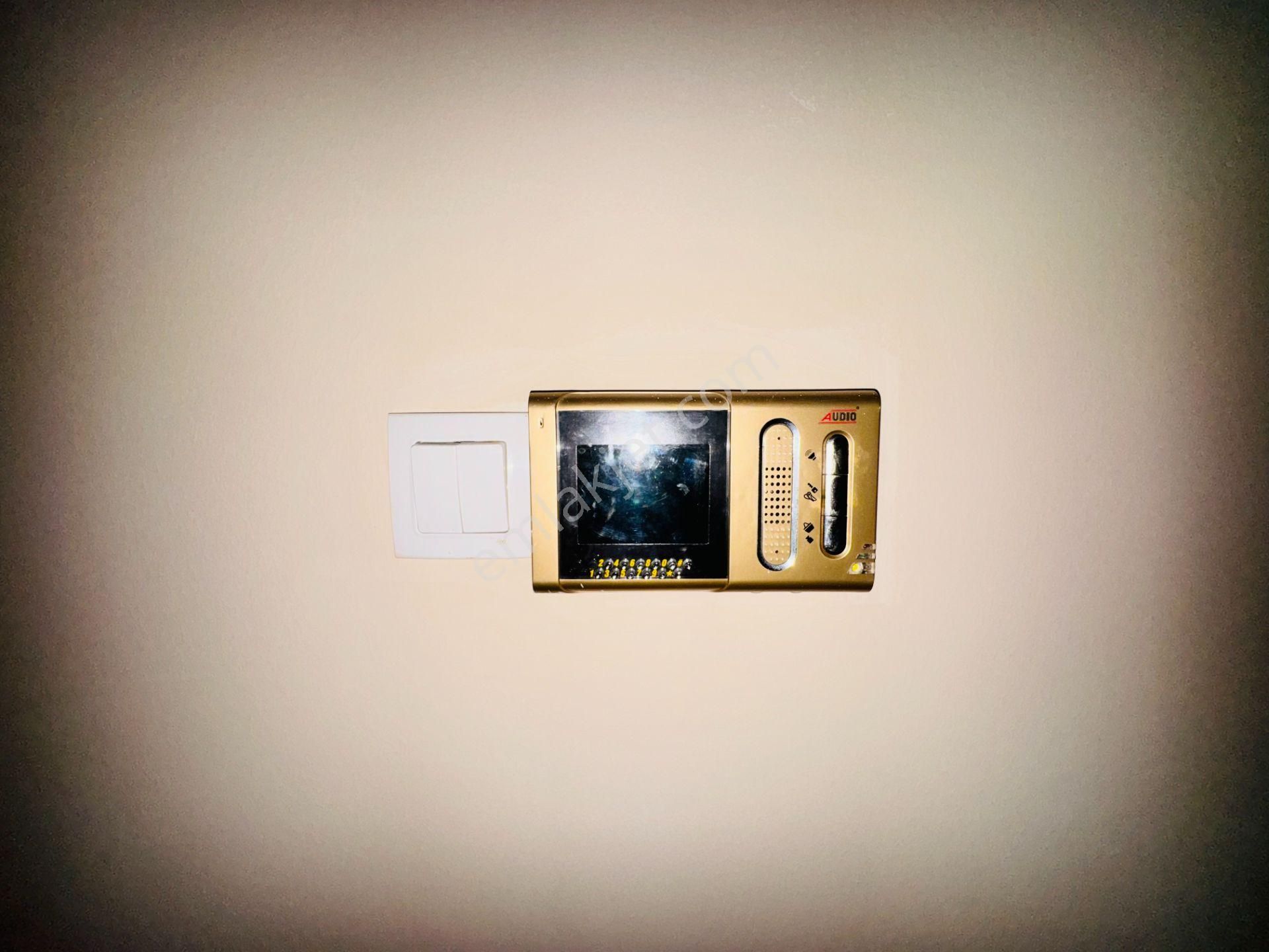 Güven'den Kapaklı'da Cadde Üstü,ebv.banyolu,teraslı 2+1 Daire - Görsel 28