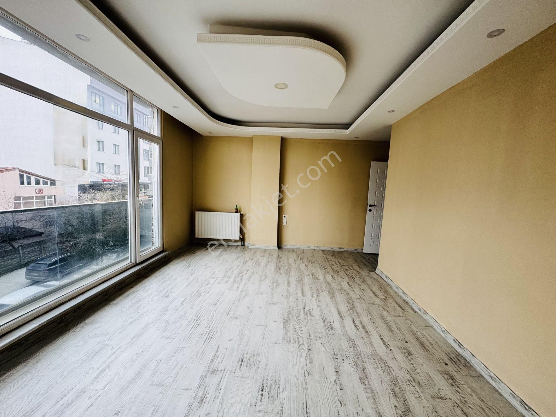 Güven'den Kapaklı'da Cadde Üstü,ebv.banyolu,teraslı 2+1 Daire - Görsel 4