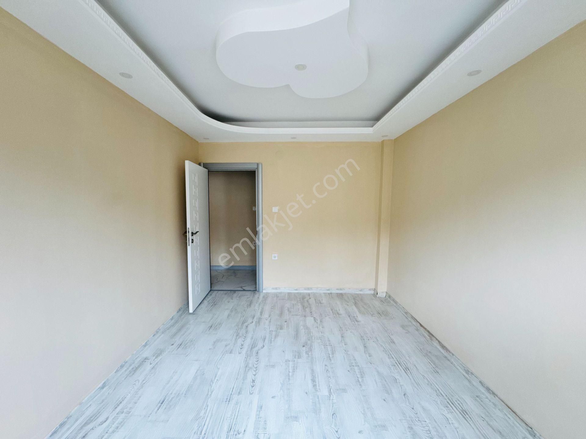 Güven'den Kapaklı'da Cadde Üstü,ebv.banyolu,teraslı 2+1 Daire - Görsel 18