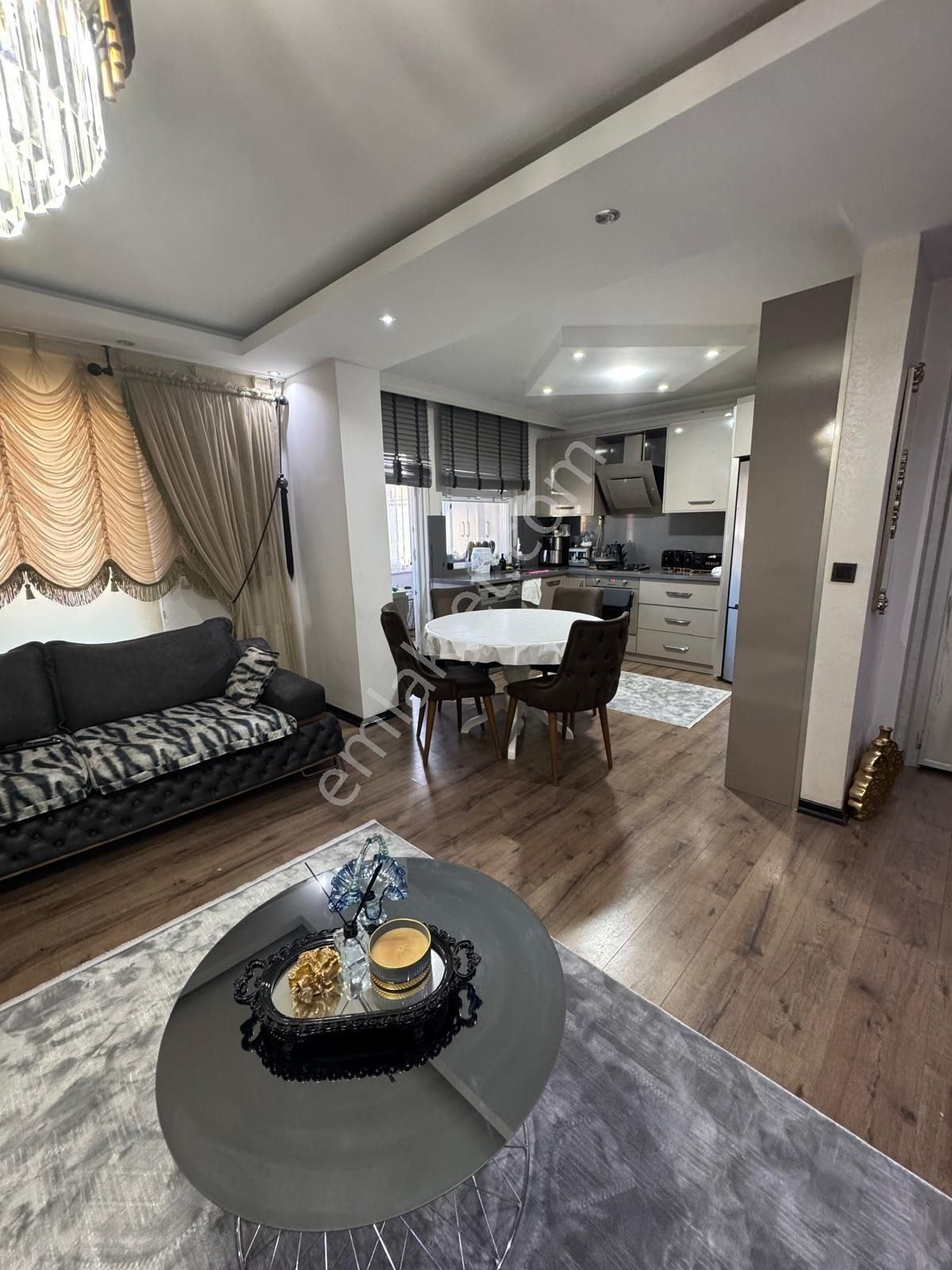 Aydınlık Emlaktan İnegöl Kemalpaşa Mahallesinde Satılık 5+1 Dübleks Daire - Görsel 2