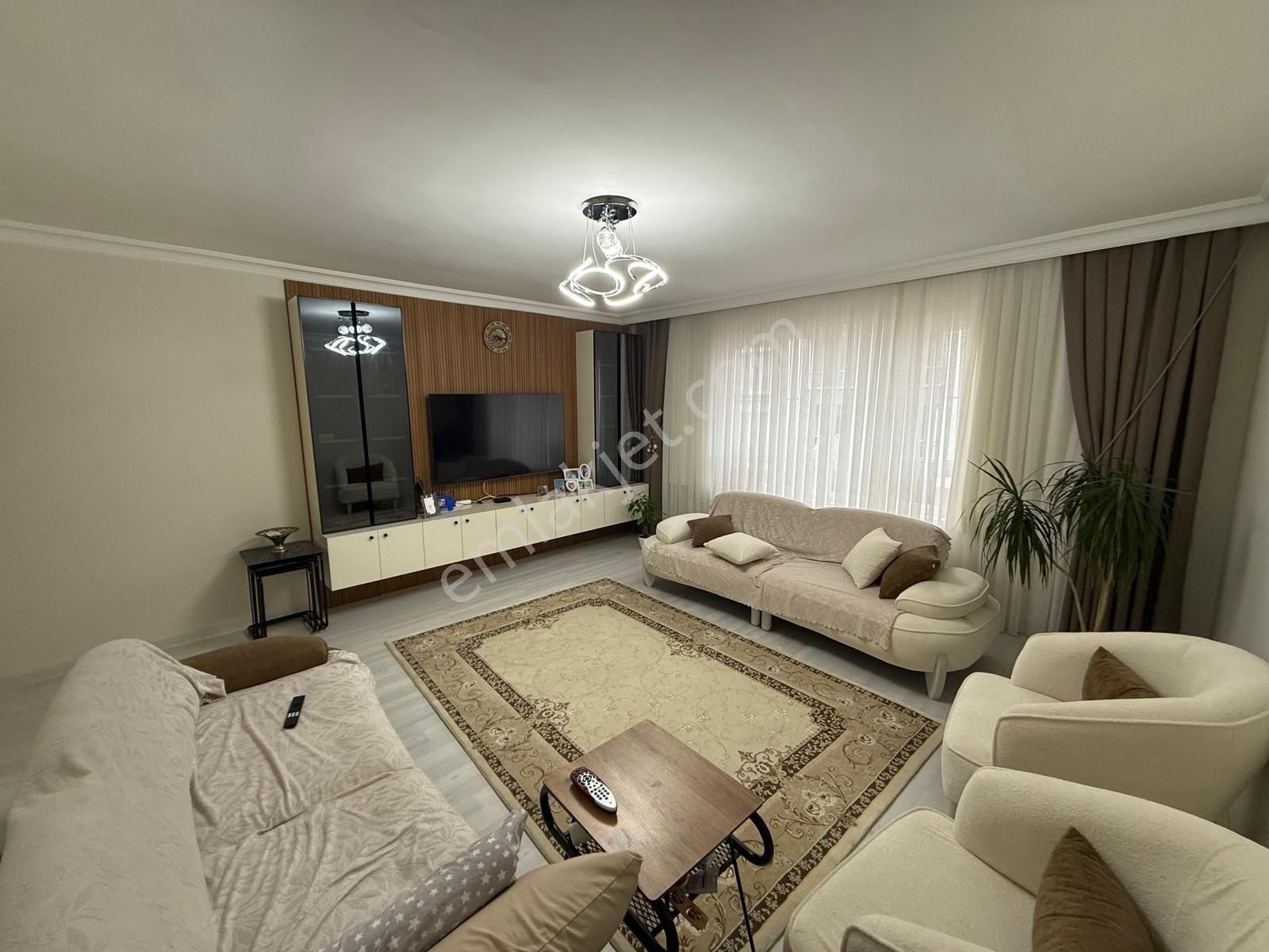 (3290) Bademlik Mahallesi Cadde Üzeri 1.kat Asansörlü Full Yapılı Daire - Görsel 2