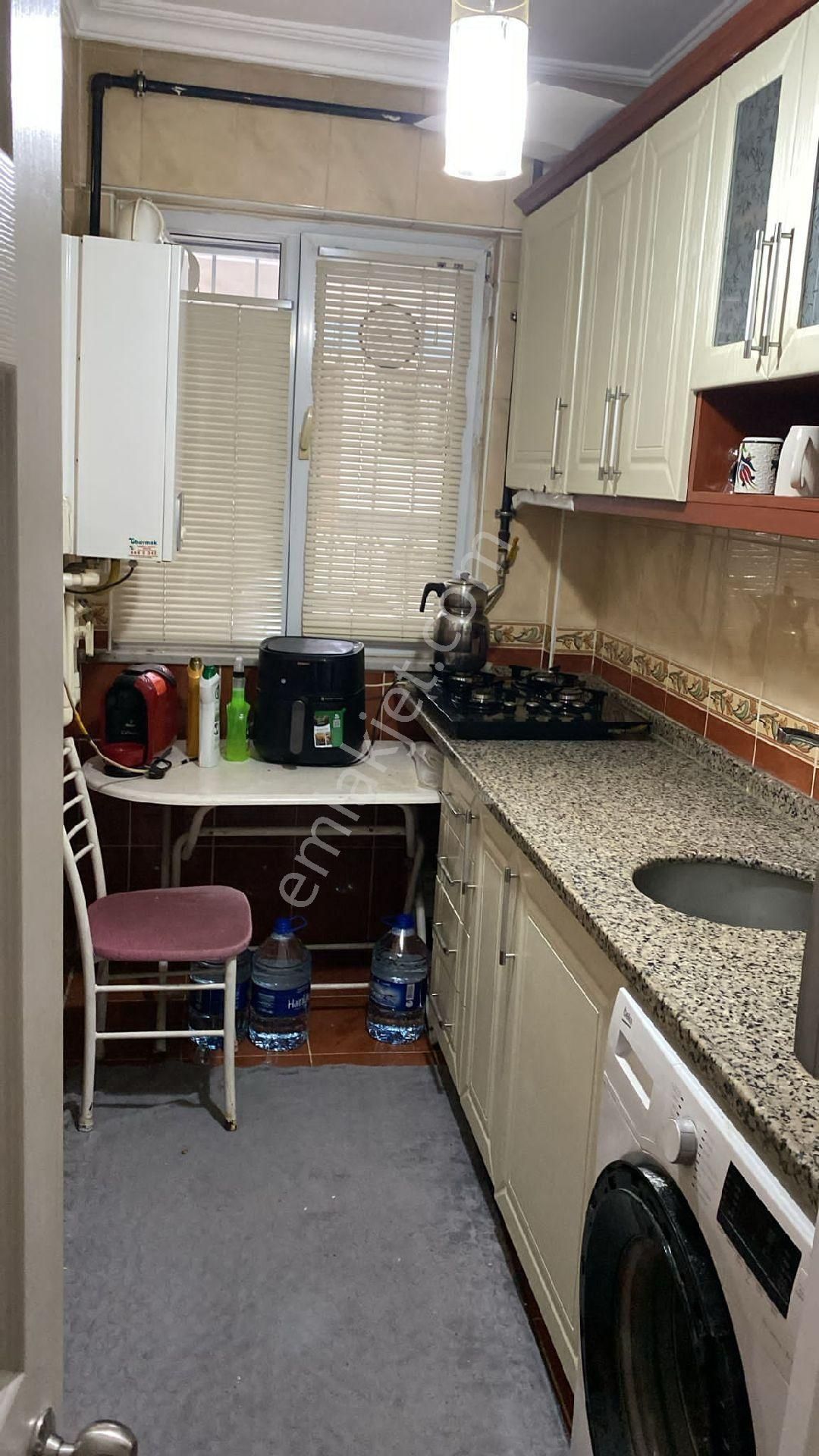 Acil Satılık Daire Yeşilova Metrobüse 5 Dk Mesafede Yeni Binada 1+1 Daire - Görsel 7