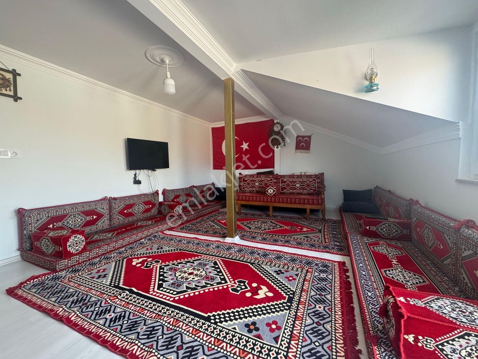 Aydınlık Emlak'tan Yeni Mahalle'de Satılık 4+1 Dübleks Daire - Görsel 3