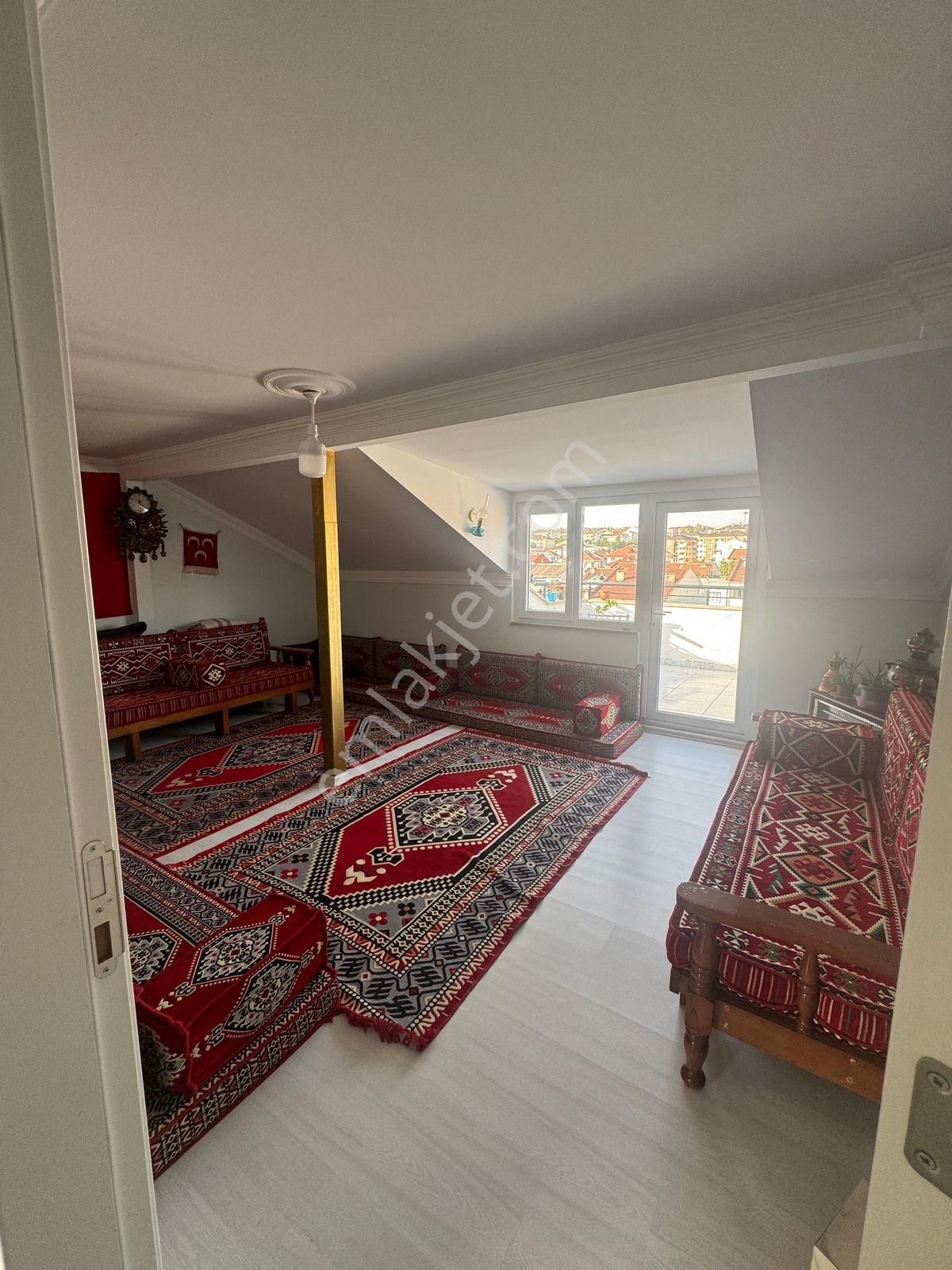 Aydınlık Emlak'tan Yeni Mahalle'de Satılık 4+1 Dübleks Daire - Görsel 8