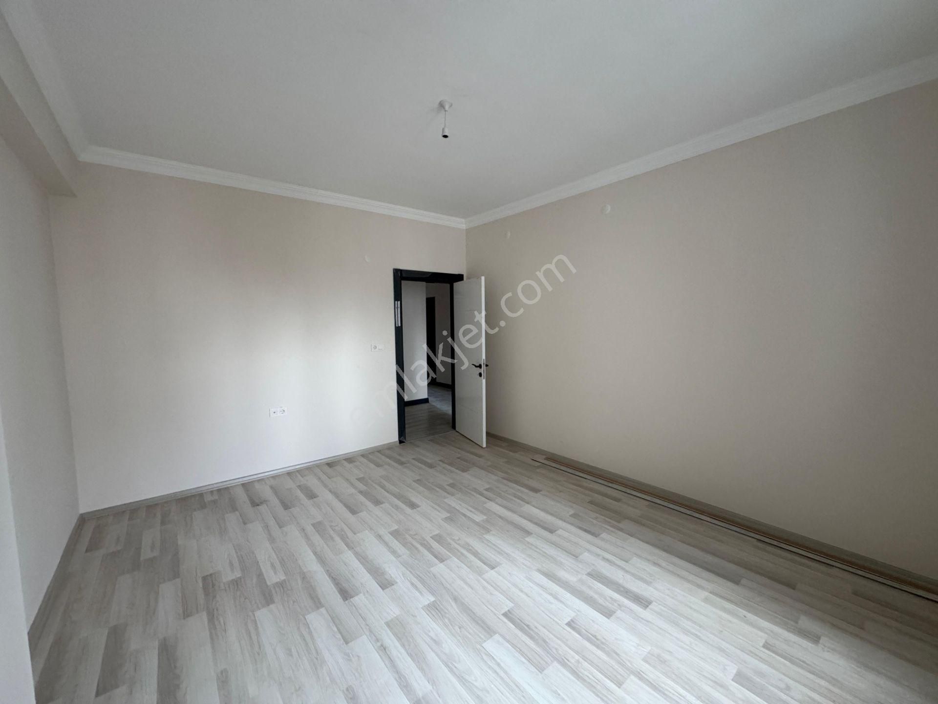 Aydınlık Emlak'tan İnegöl Yeniceköy'de Satılık 3+1 Ara Kat Daire - Görsel 5