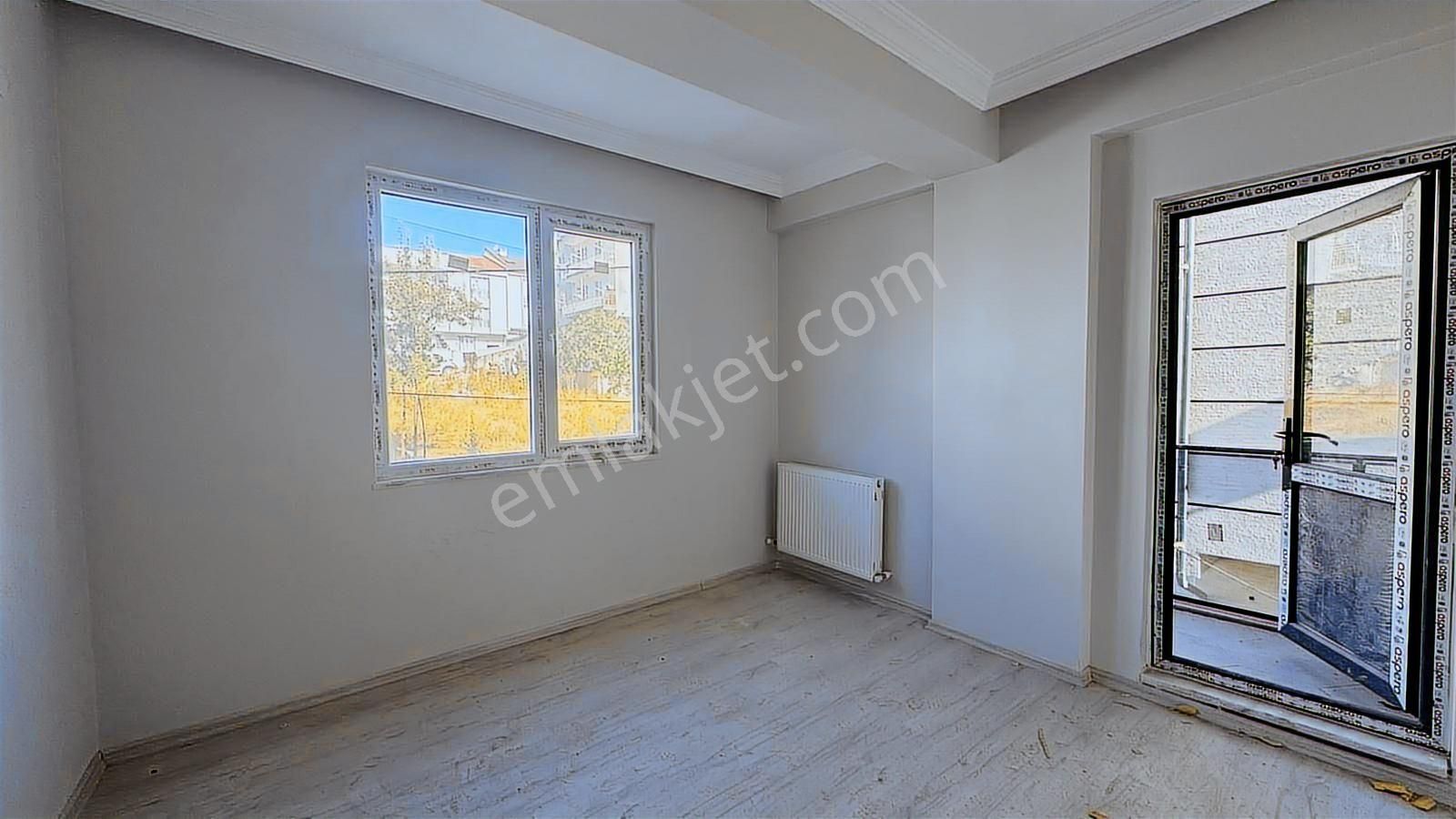 Alanyurt Yenimahallede Merkezi Konumda Satılık 1+1 Daireler - Görsel 7