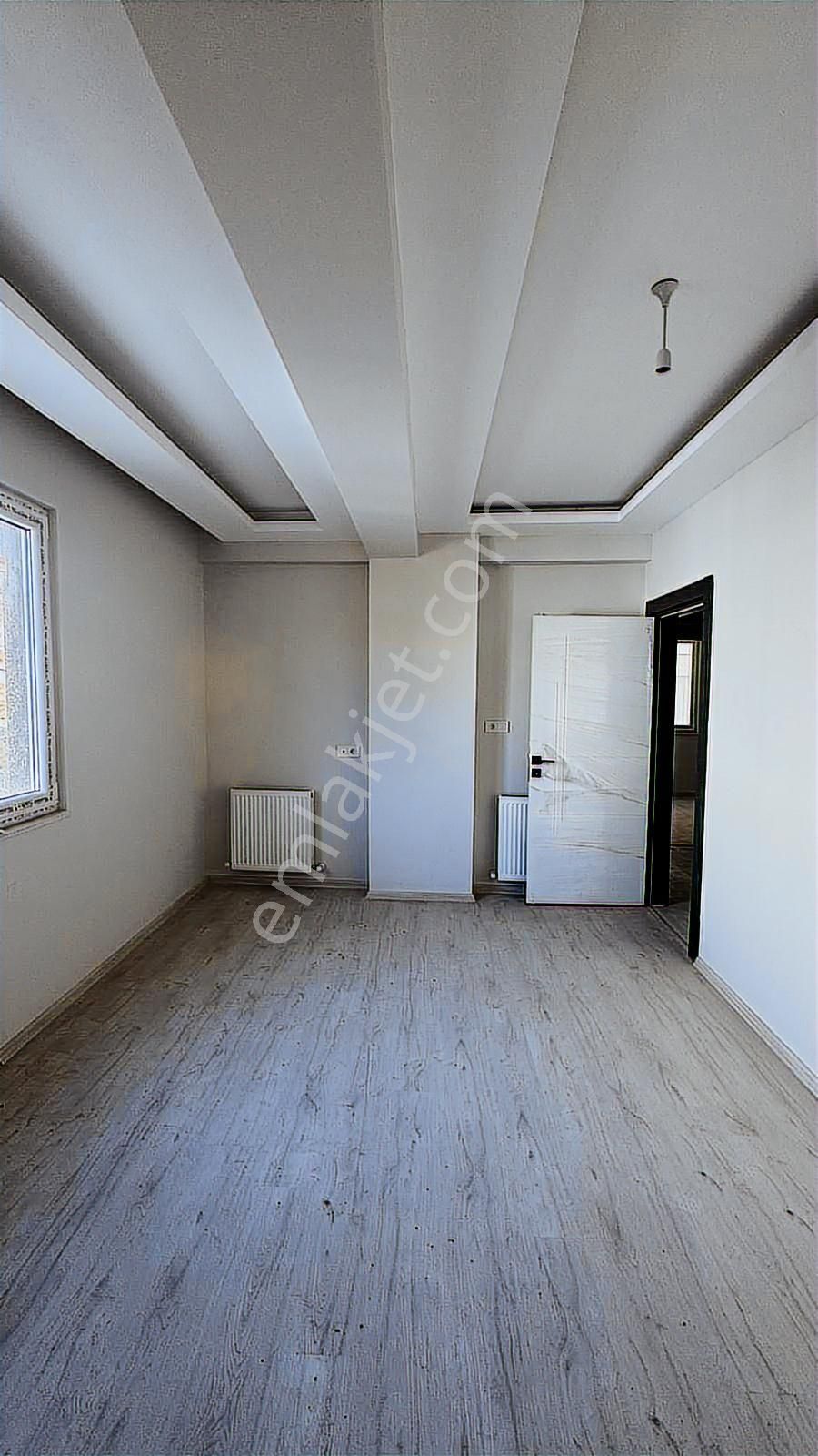 Alanyurt Yenimahallede Merkezi Konumda Satılık 1+1 Daireler - Görsel 2