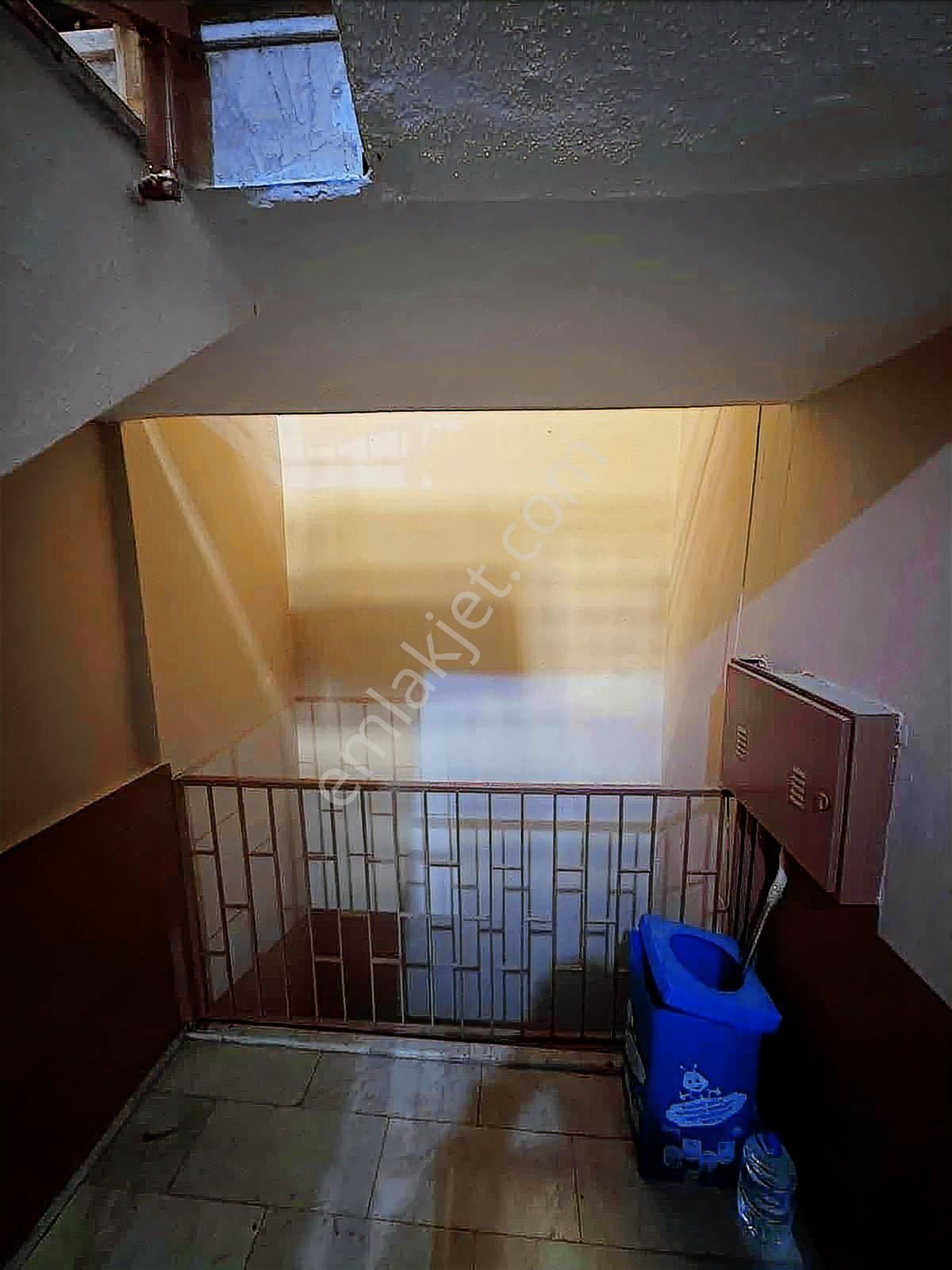 Aydınlık Emlaktan Çarşı Merkezinde Geniş 4+1 Satılık Daire - Görsel 9