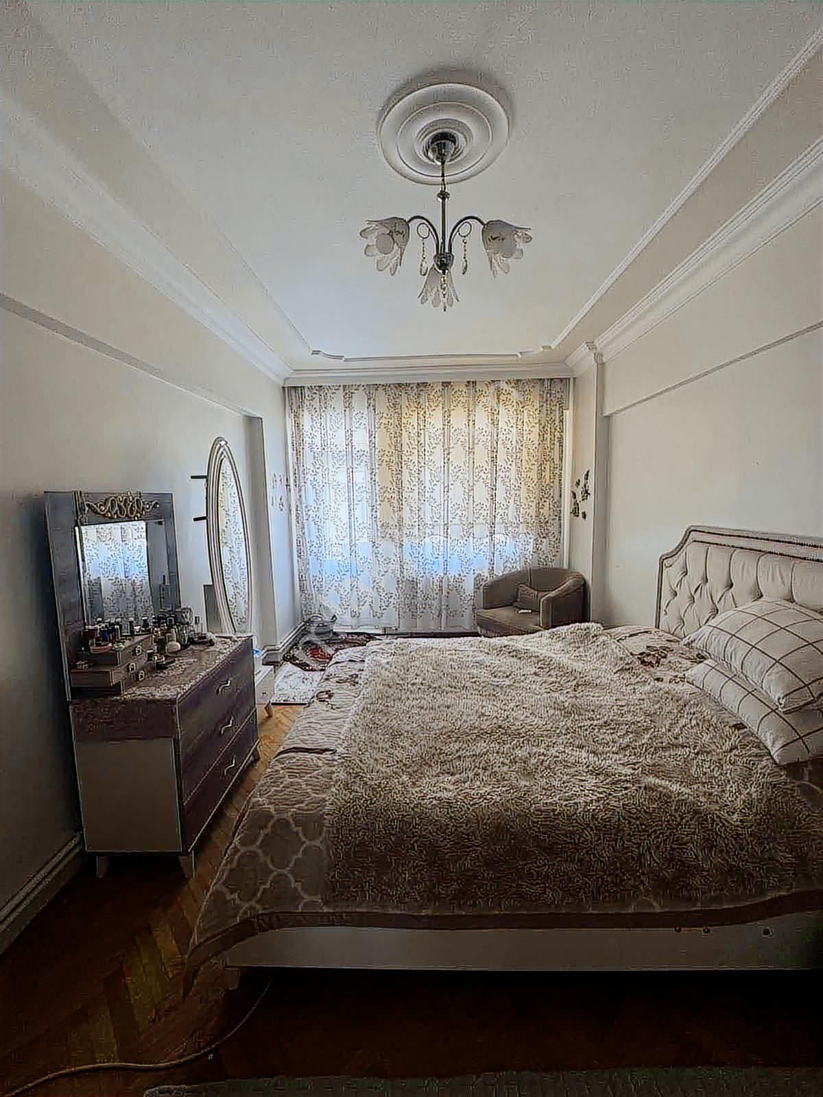 Aydınlık Emlaktan Çarşı Merkezinde Geniş 4+1 Satılık Daire - Görsel 11