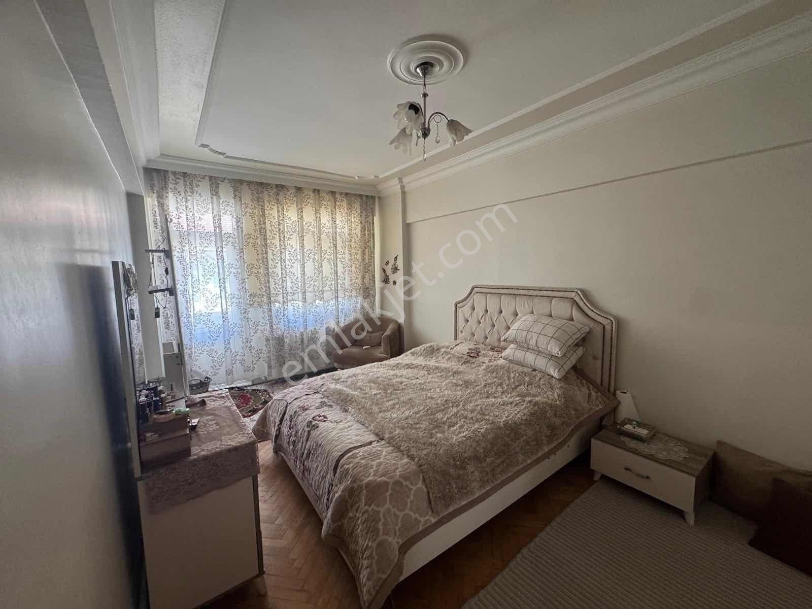 Aydınlık Emlaktan Çarşı Merkezinde Geniş 4+1 Satılık Daire - Görsel 10