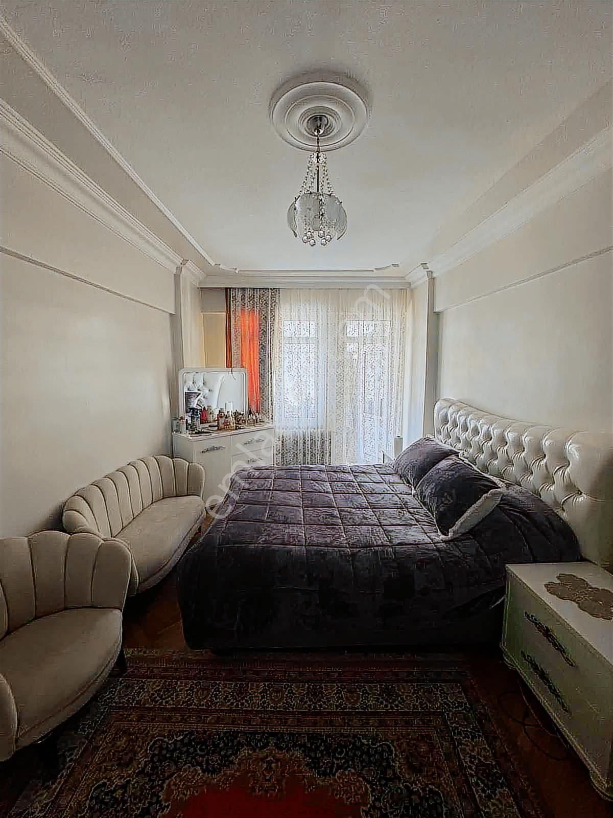 Aydınlık Emlaktan Çarşı Merkezinde Geniş 4+1 Satılık Daire - Görsel 6