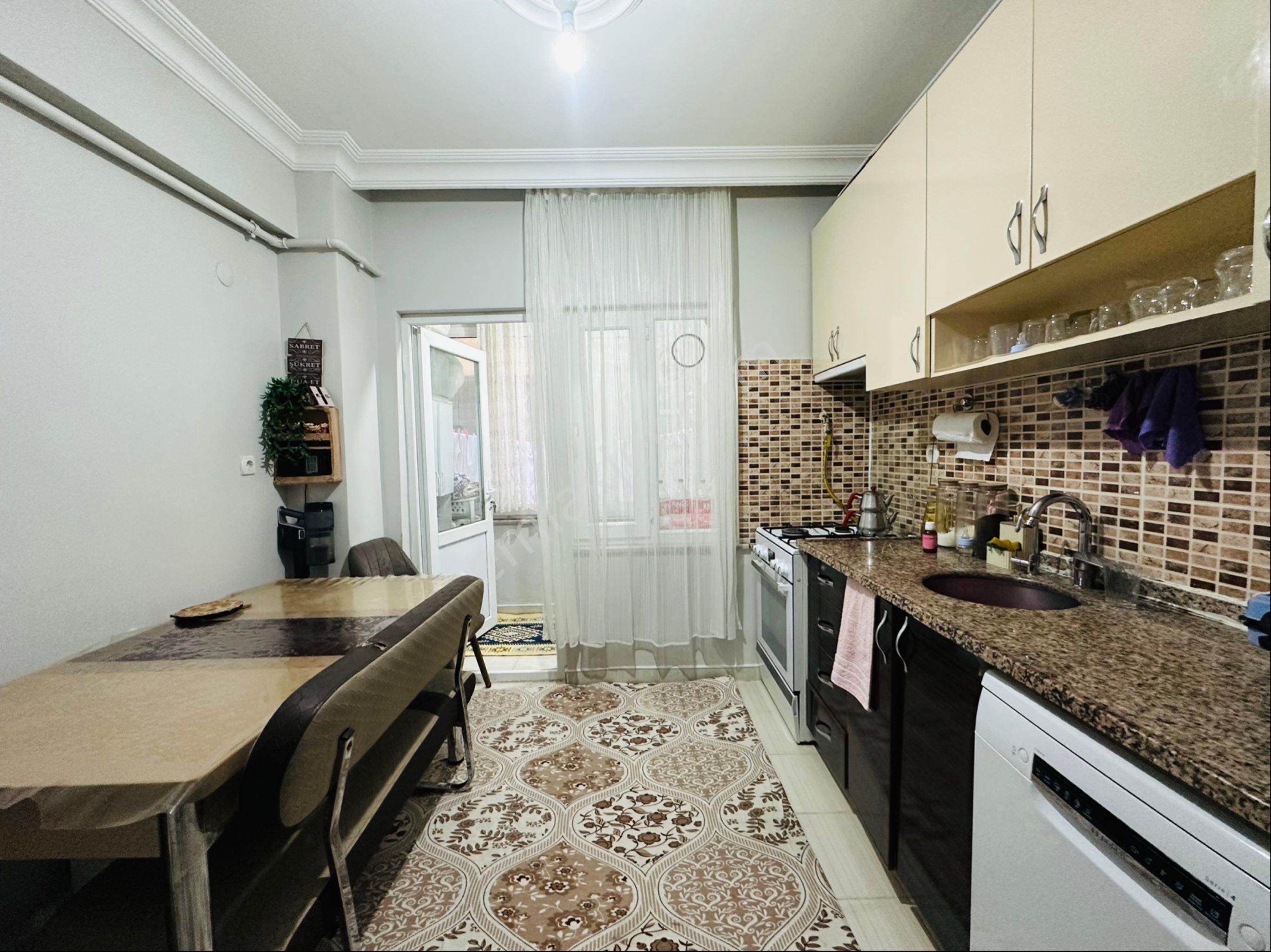 İsmetpaşa Mah’de Caddeye Yakın 2+1 100 Metre² Balkonlu Satılık 1.kat Daire - Görsel 15