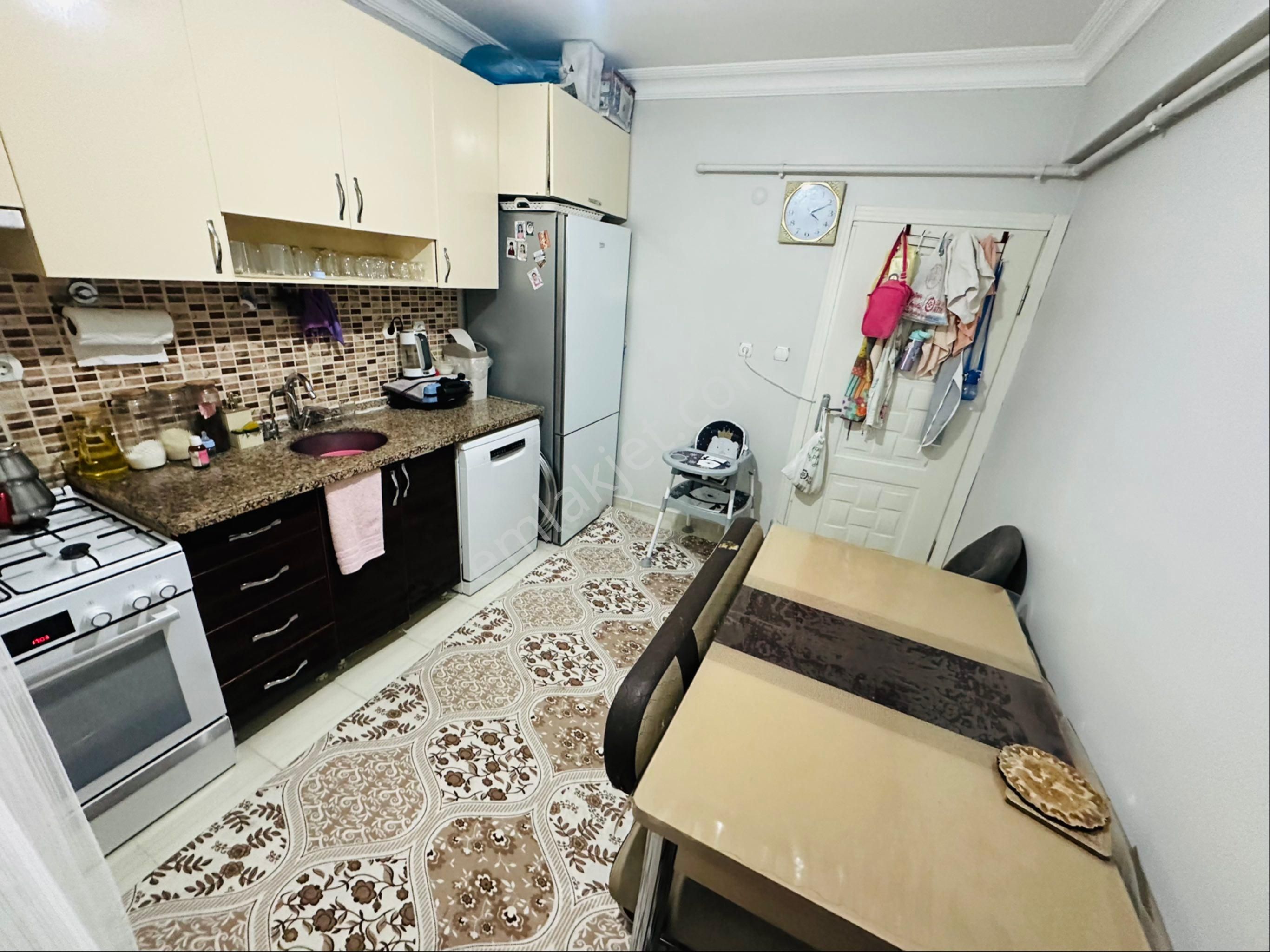 İsmetpaşa Mah’de Caddeye Yakın 2+1 100 Metre² Balkonlu Satılık 1.kat Daire - Görsel 13