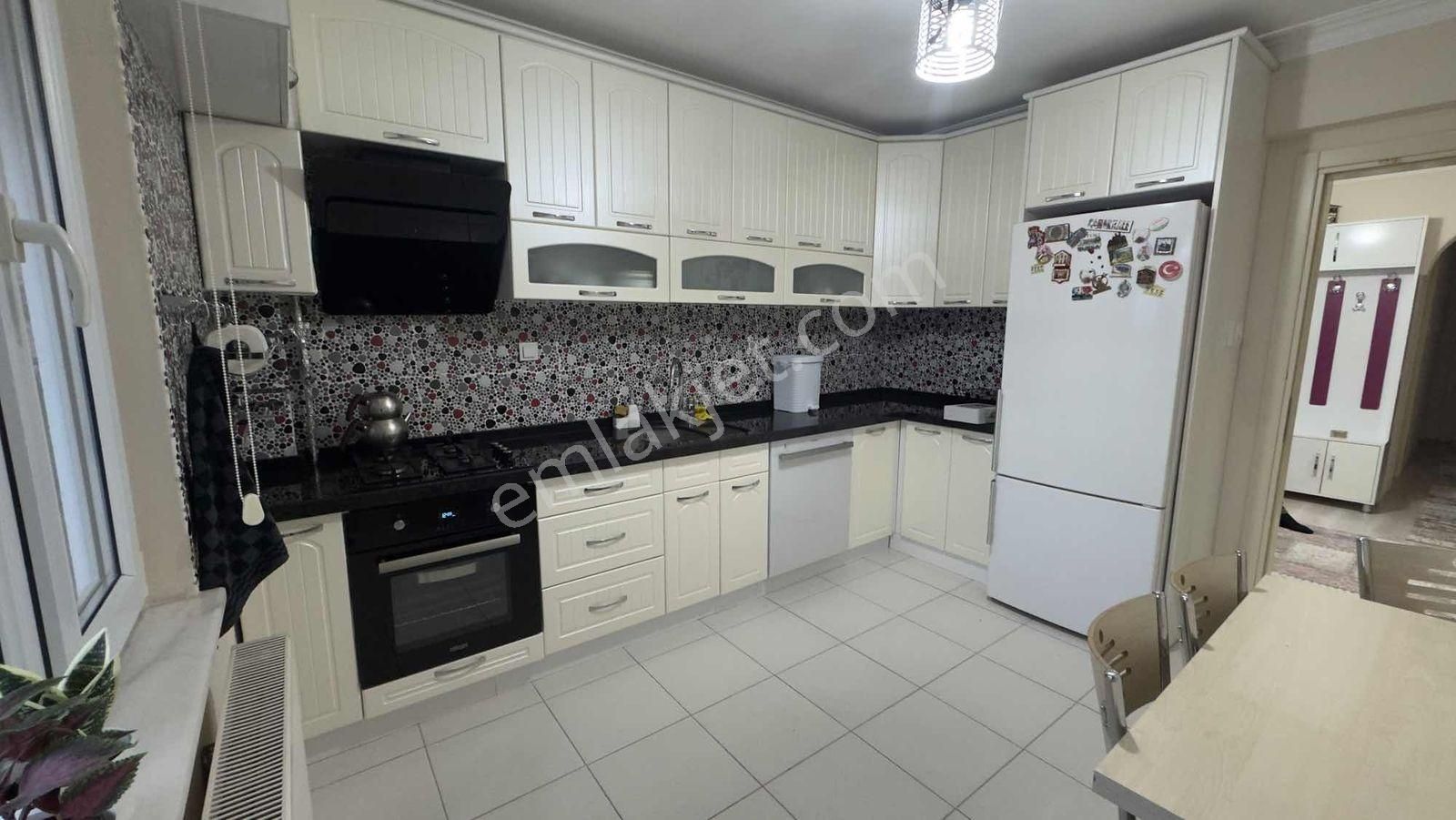 Aydınlık Emlaktan Alanyurt Yenimahallede Satılık Site İçi Satılık 3+1 Daire - Görsel 5