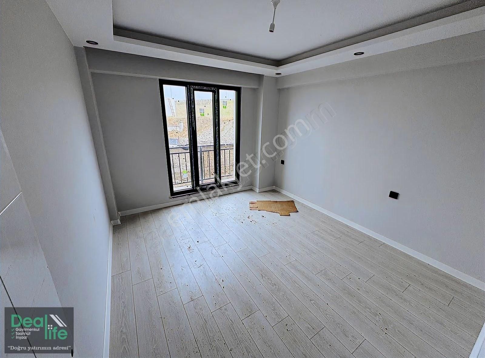 Deallife'dan Ertuğrulgazi'de Havuzlu Site İçi 3+1 Giriş Kat - Görsel 10