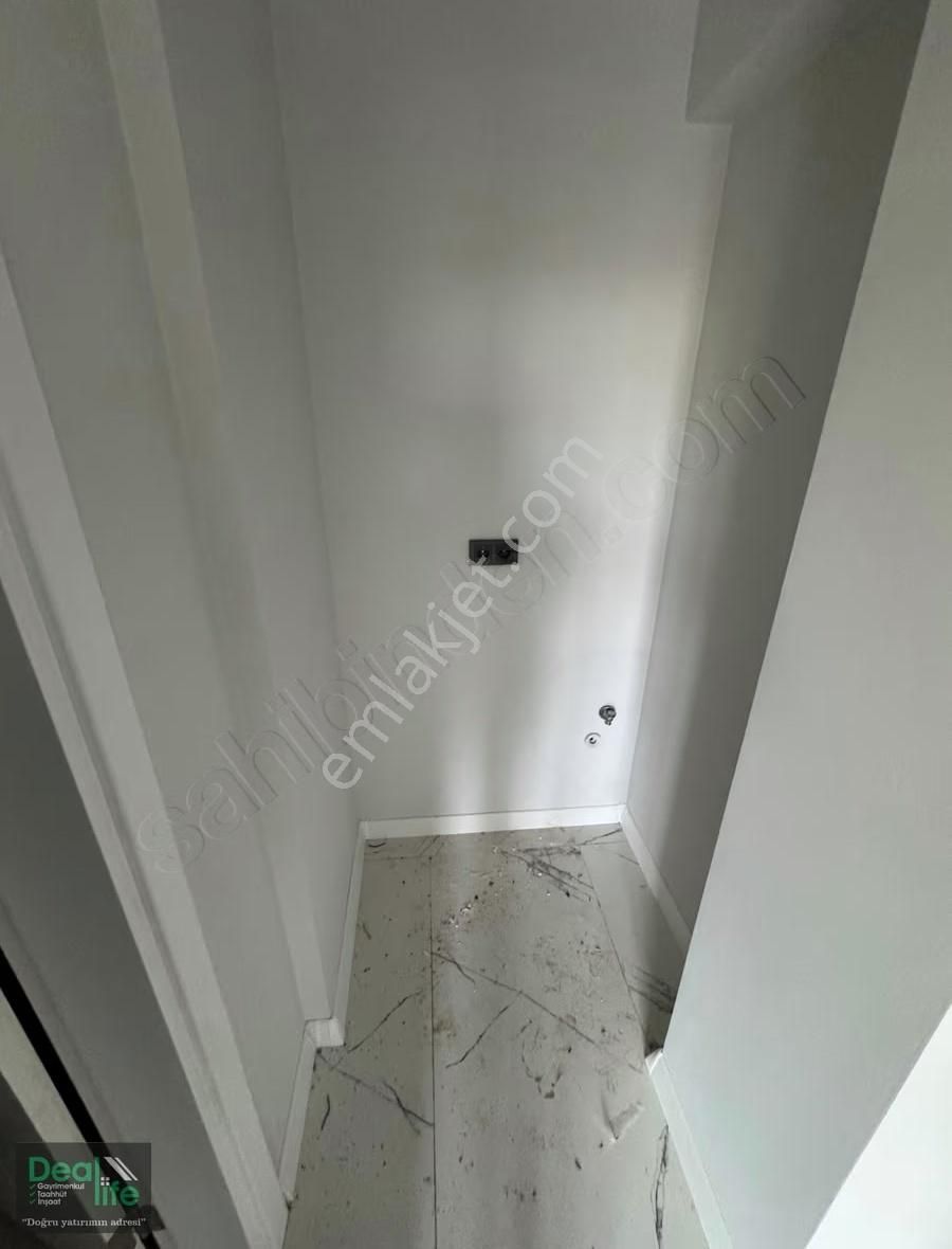 Deallife'dan Ertuğrulgazi'de Havuzlu Site İçi 3+1 Giriş Kat - Görsel 6