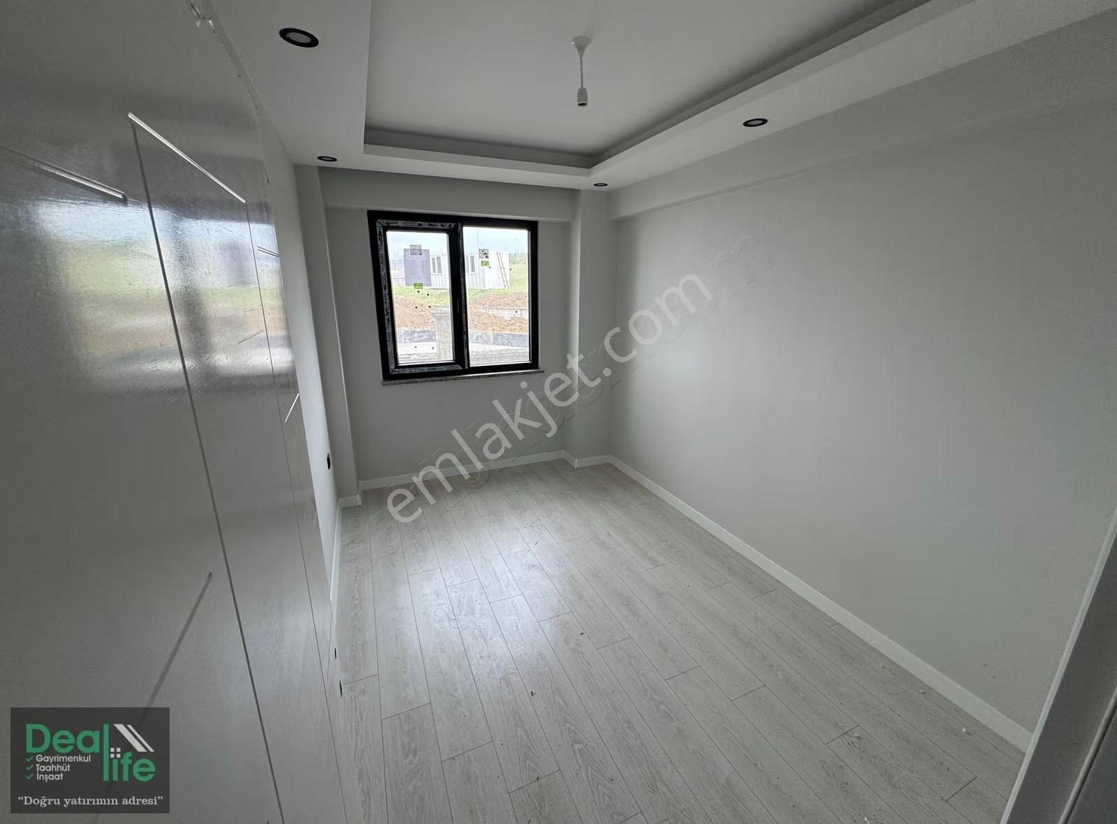 Deallife'dan Ertuğrulgazi'de Havuzlu Site İçi 3+1 Giriş Kat - Görsel 8