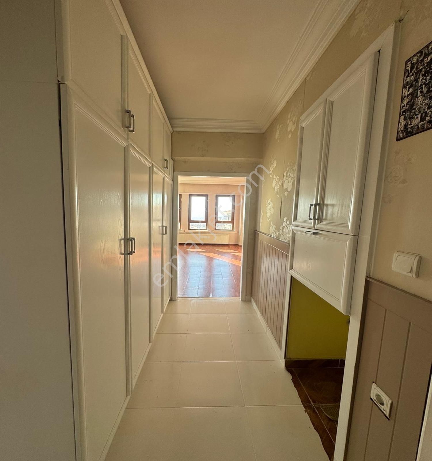 Çok Acil'den Esenler Cd Üzerin'de 3+1 Katta Kök Tapu Daire! - Görsel 19