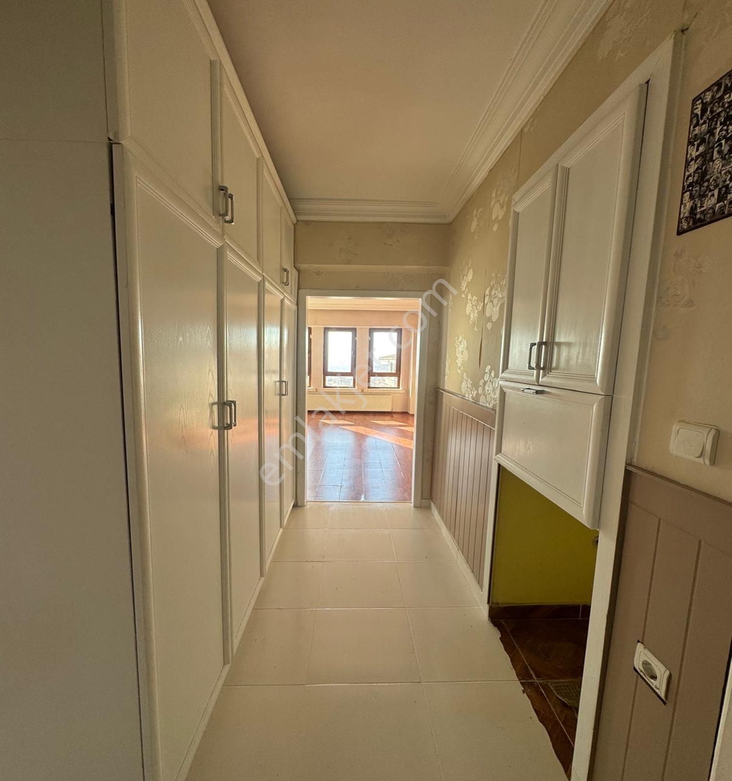 Çok Acil'den Esenler Cd Üzerin'de 3+1 Katta Kök Tapu Daire! - Görsel 18