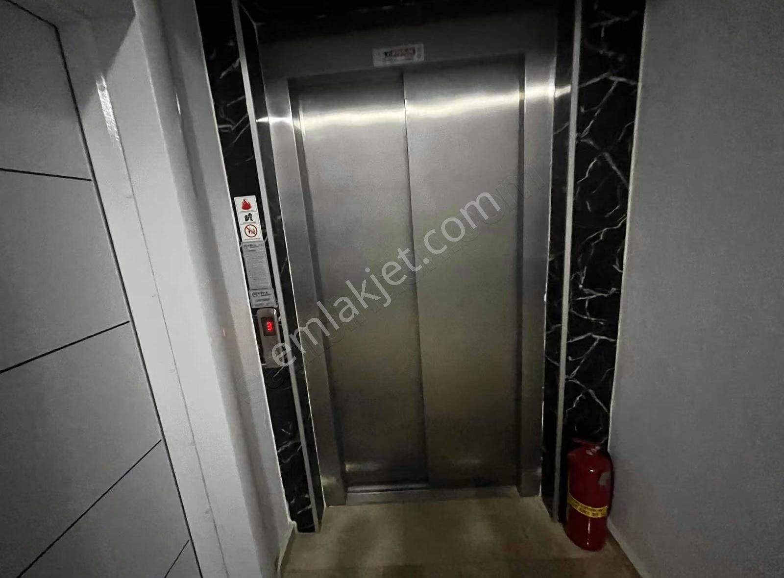 Öz Yıldız Emlaktan Mimar Sinan Mahallesinde 2+1 Kiralık Daire - Görsel 3