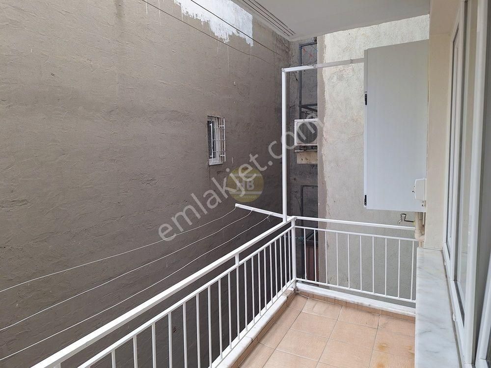 Hb'den 2+1 Kiralık Daire, Oturuma Hazır, Yeni Tadilatlı, Temiz - Görsel 13