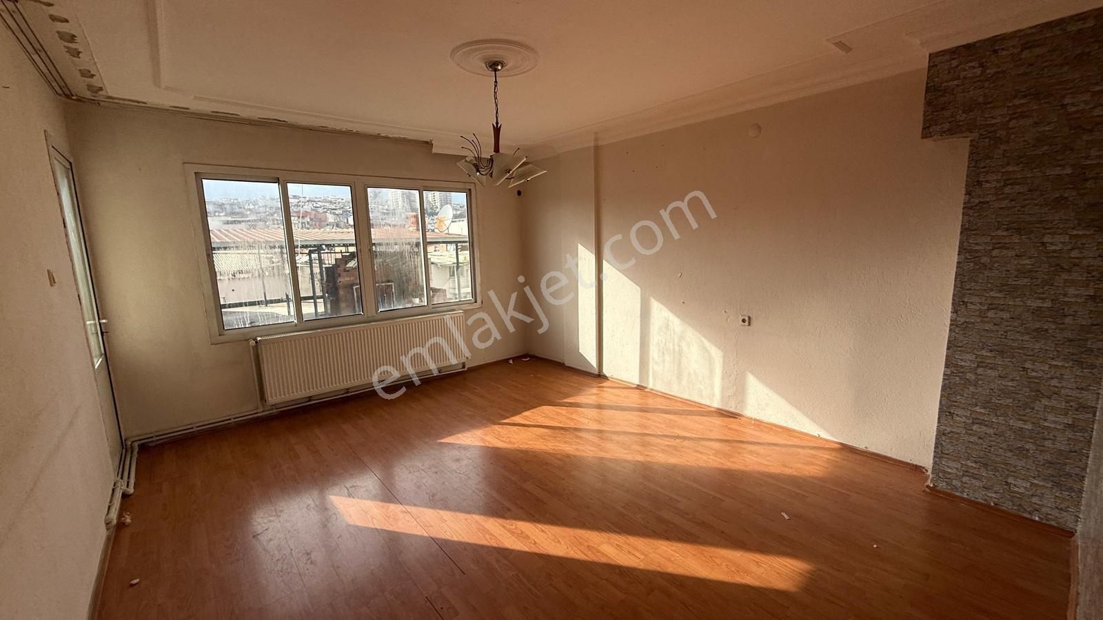 Bozyaka Çelik Kardeşler Yakını 3+1 Doğalgazlı Kiralık Daire - Görsel 2