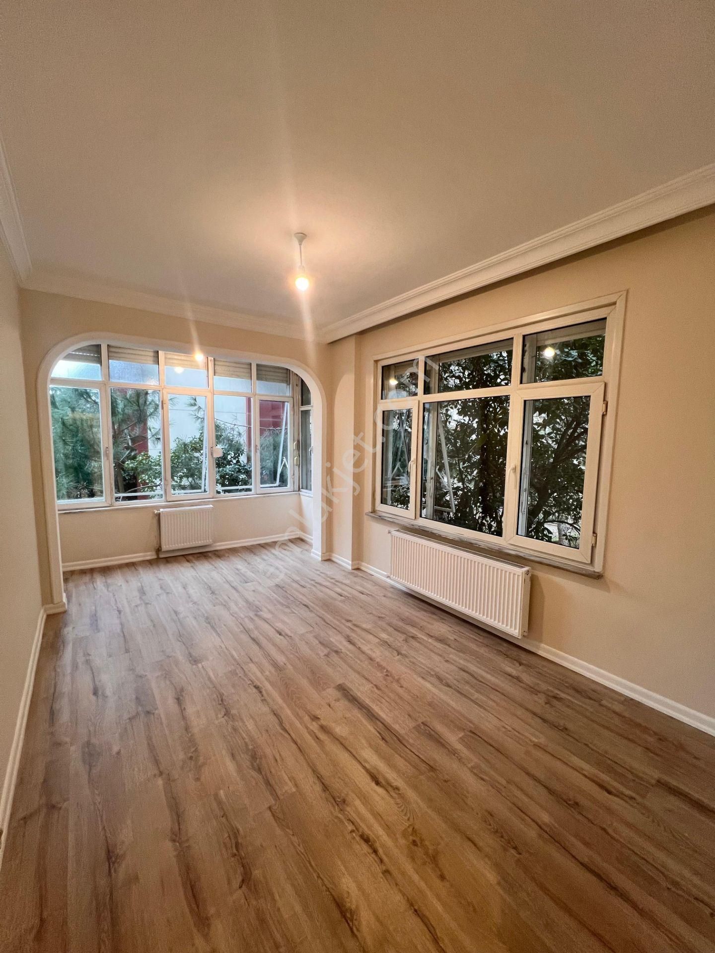 Kaçmaz'dan Sahilde Marmaya Yakın Cadde Üzeri Sokağa Ceğheli 3+1 - Görsel 28