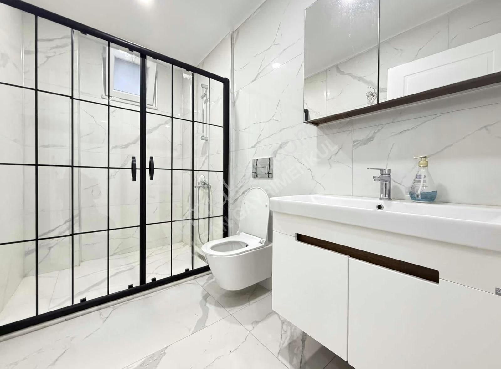 Ilıcada Devasa Büyük Arakat Kiralık 2+1 Sıfır Daire - Görsel 35