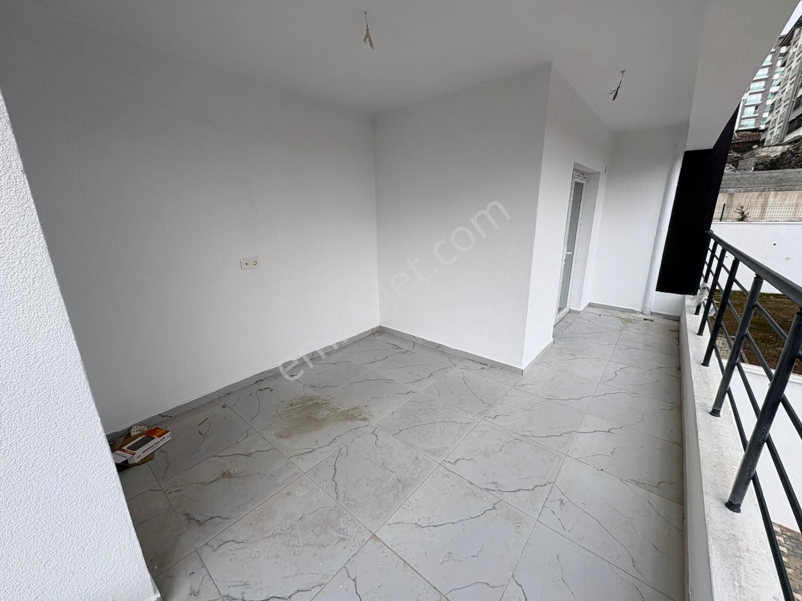 Yılmazer'den Şahane Tasarımyla Güny Cepheli Manzaralı Arakat 3+1 - Görsel 15