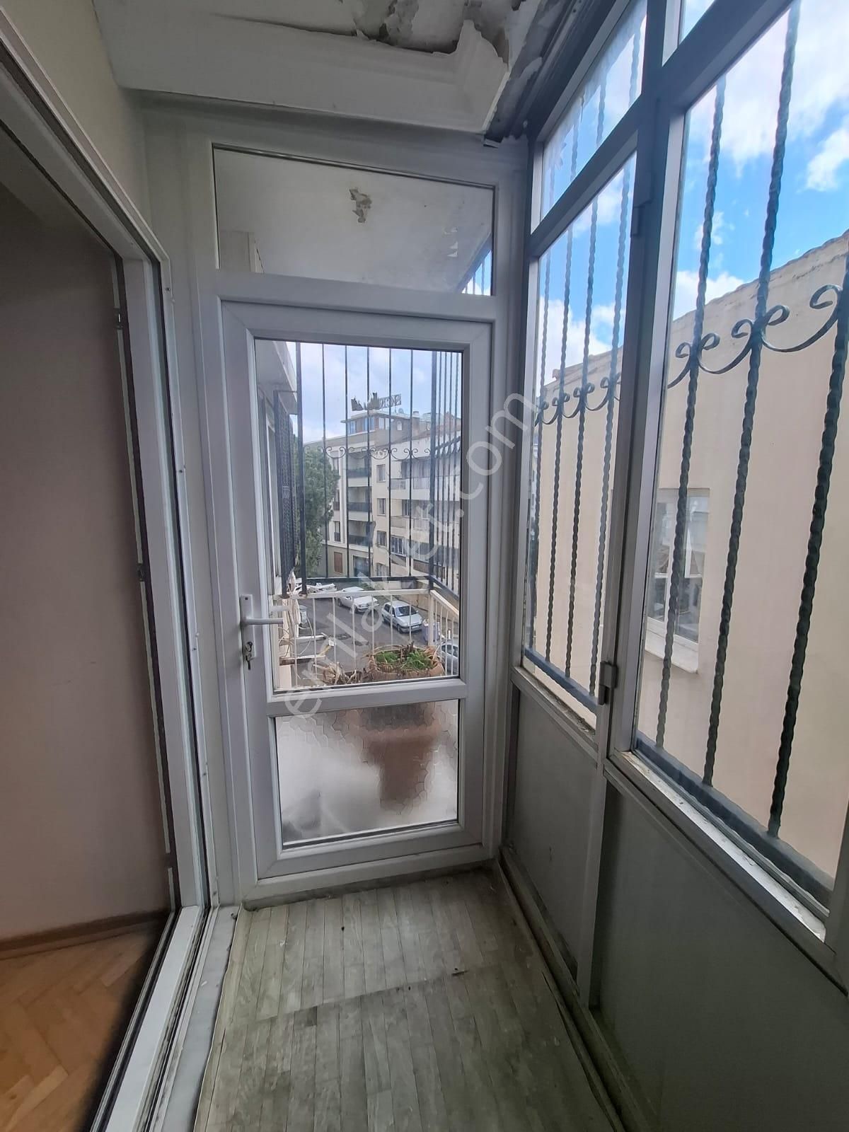 Balçovada Anayolda Metro Yakını Asansörlü Arakat Satılık 3+1 - Görsel 21