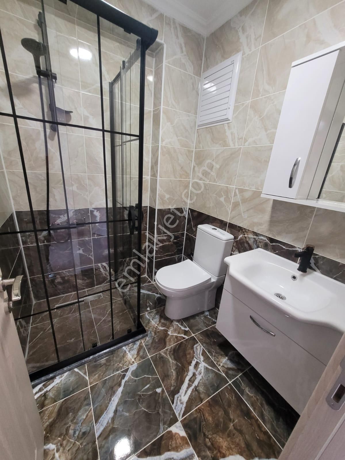 Delux'den Hürriyet Mah.'de Havuz Manzaralı Geniş Lux 2+1 - Görsel 25