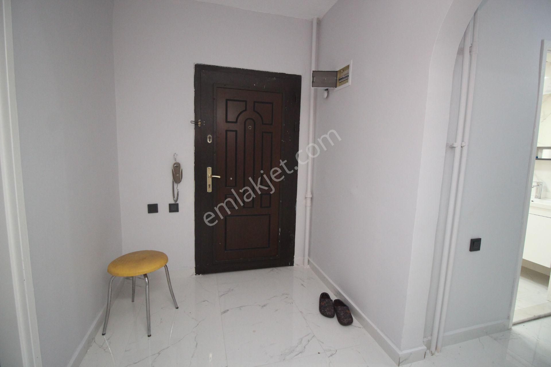 Elvankent Banka Blokları'nda Arakat Asansörlü Manzaralı 2+1 Satılık Daire - Görsel 25