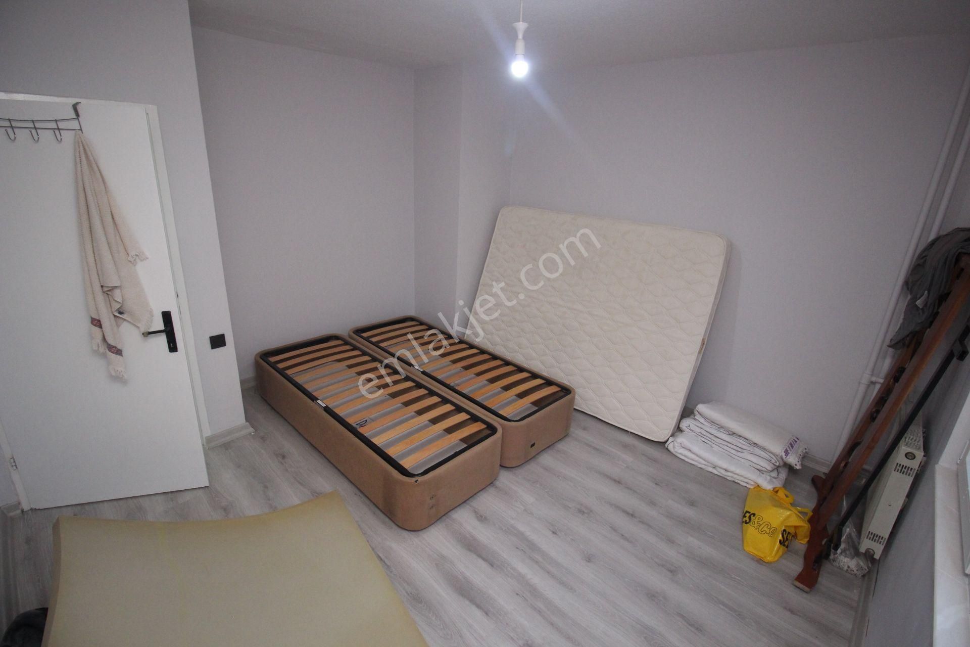 Elvankent Banka Blokları'nda Arakat Asansörlü Manzaralı 2+1 Satılık Daire - Görsel 18