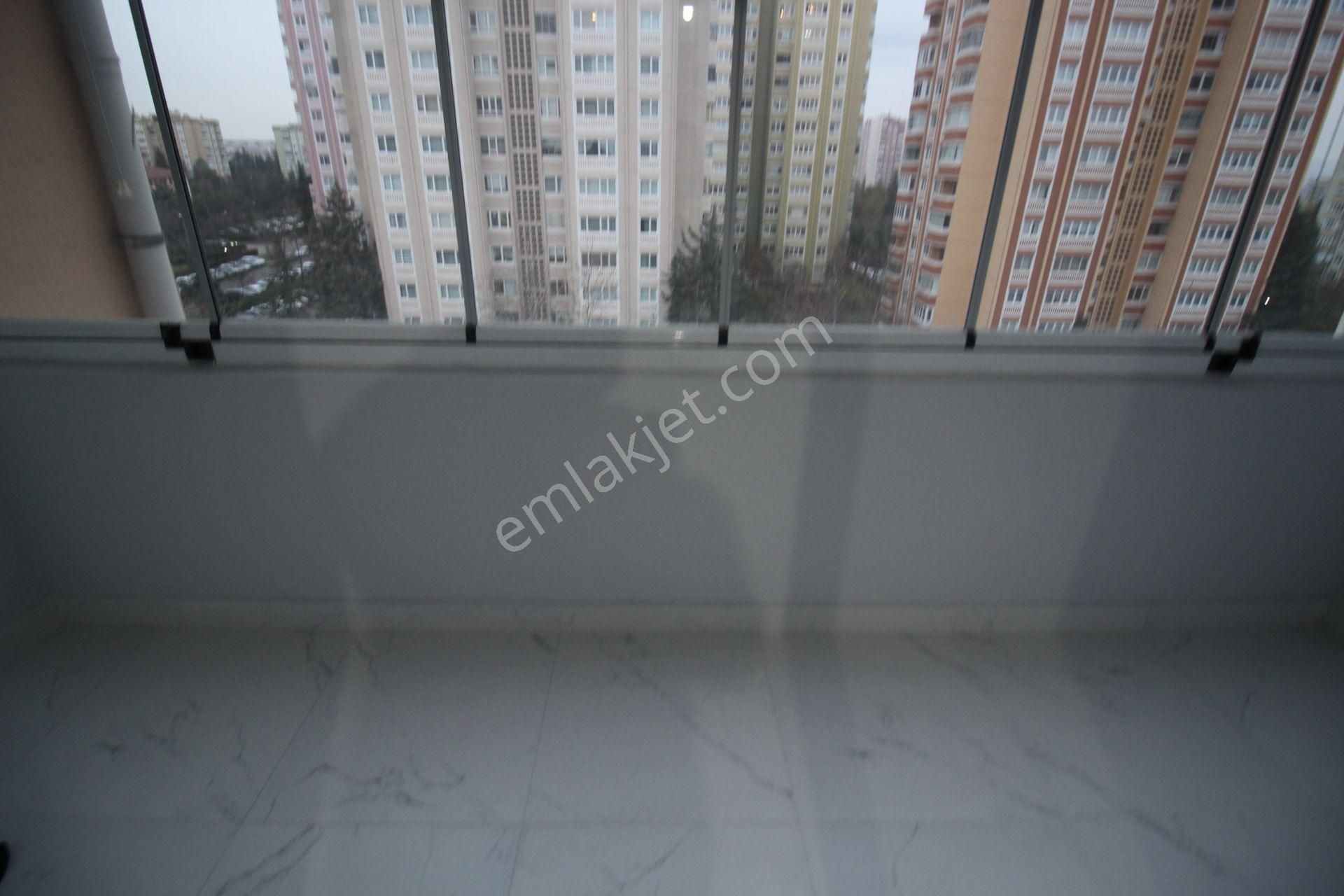 Elvankent Banka Blokları'nda Arakat Asansörlü Manzaralı 2+1 Satılık Daire - Görsel 15