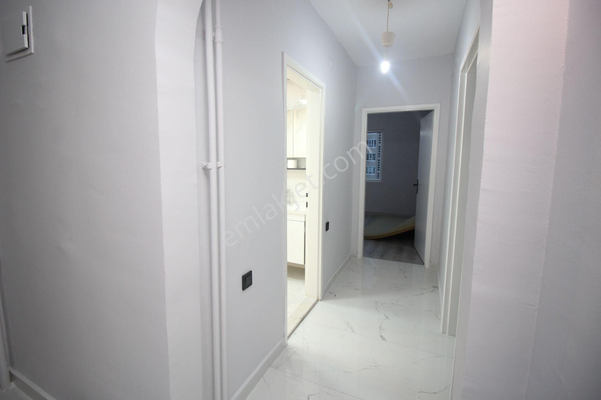 Elvankent Banka Blokları'nda Arakat Asansörlü Manzaralı 2+1 Satılık Daire - Görsel 26