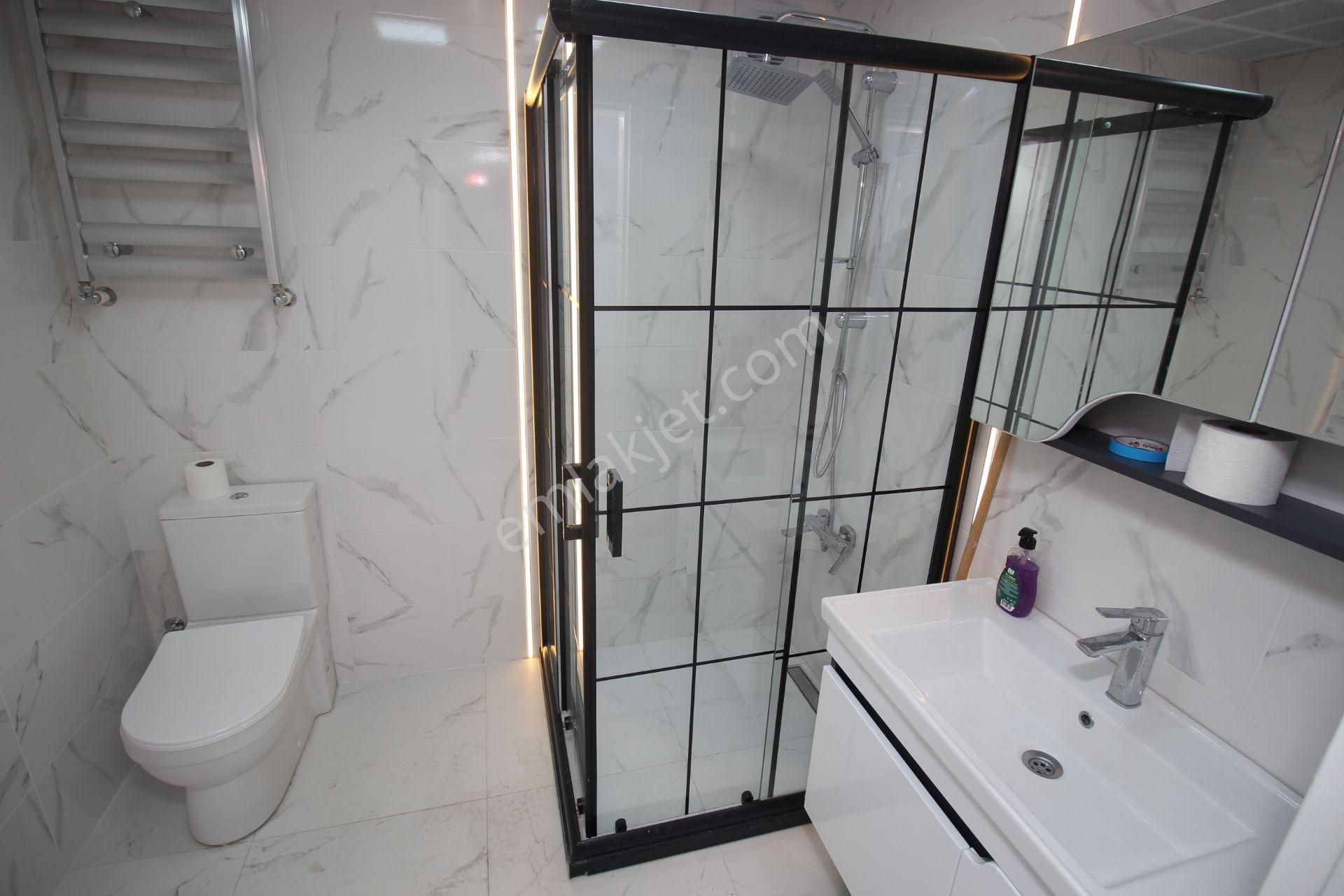 Elvankent Banka Blokları'nda Arakat Asansörlü Manzaralı 2+1 Satılık Daire - Görsel 21