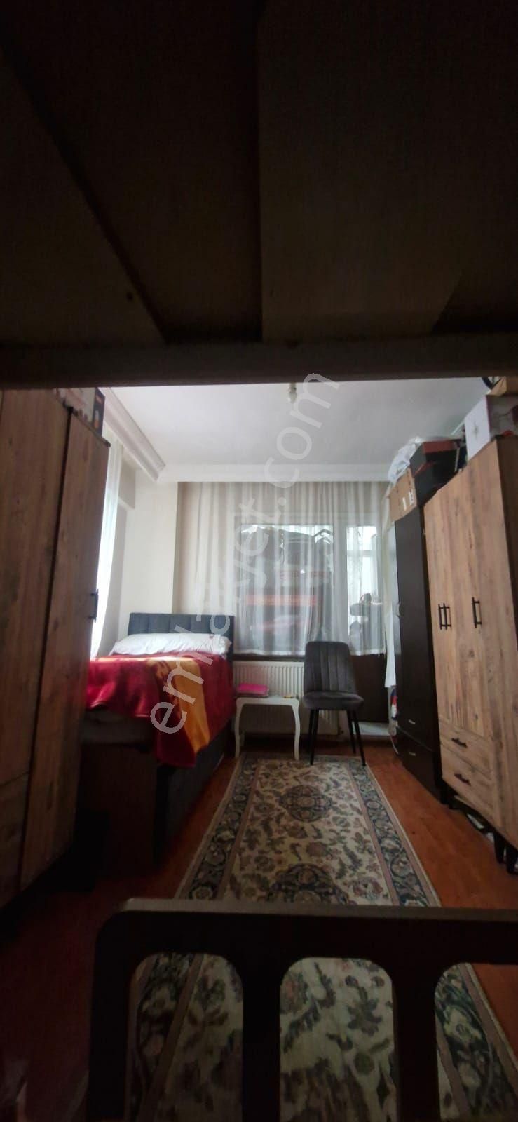 Sefaköy Kartaltepe Mahallesinde Metrobüse 5 Dk Mesafede 3+1 Geniş Daire - Görsel 8